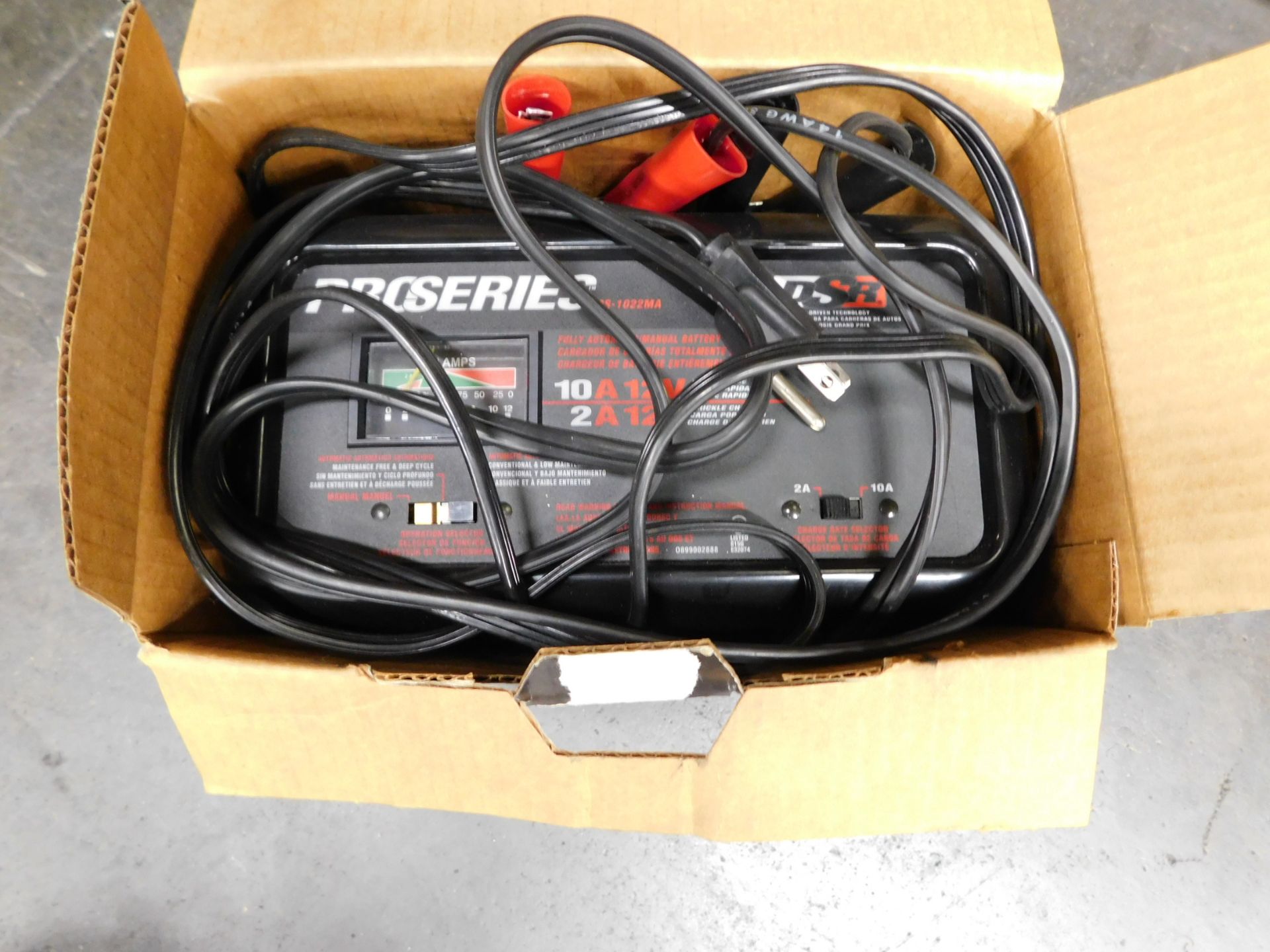 Pro Series 12 V Battery Charger