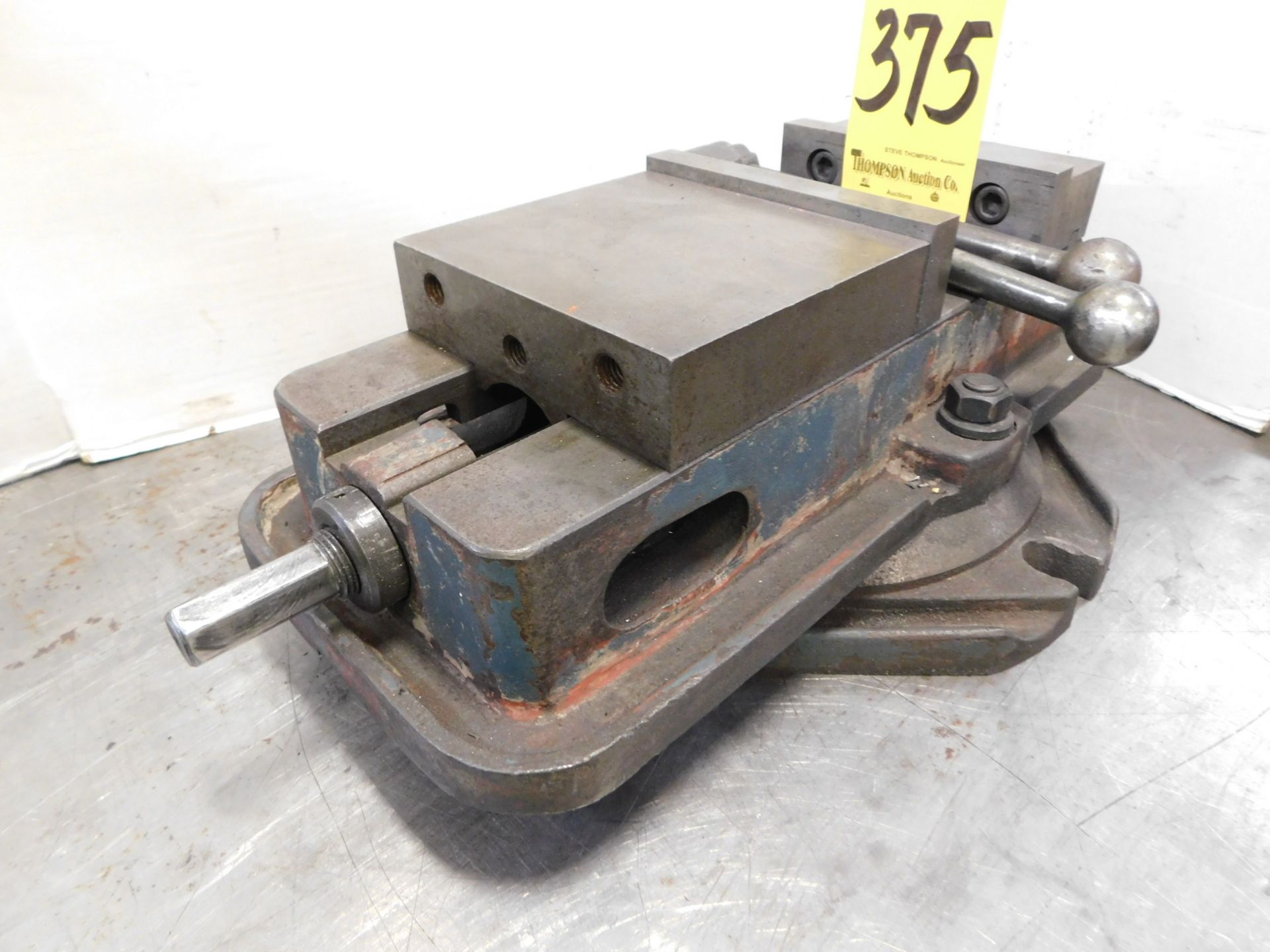 6" Mill Vise with Swivel Base