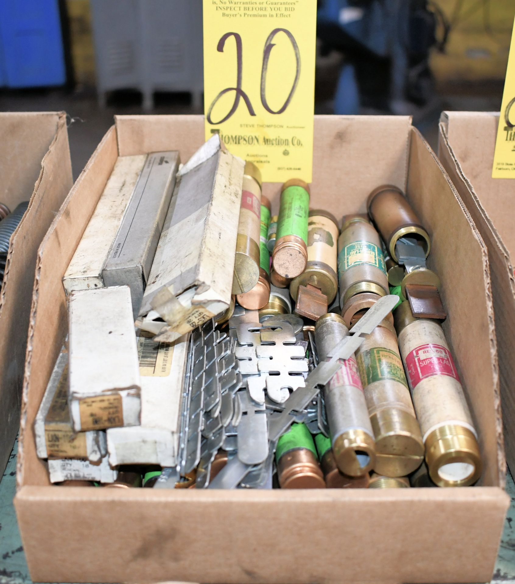 Lot-Industrial Fuses in (1) Box