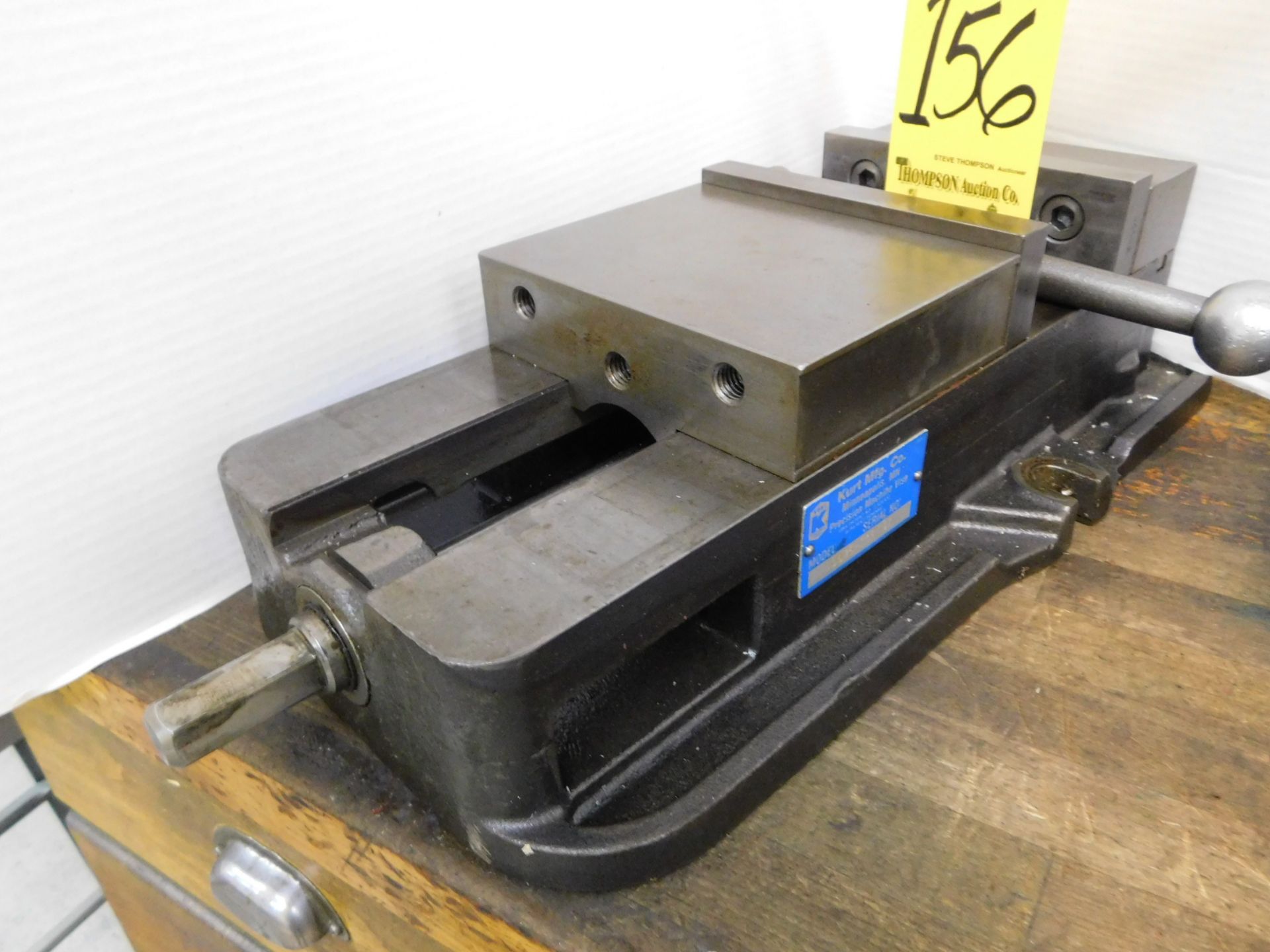 Kurt 6" Mill Vise