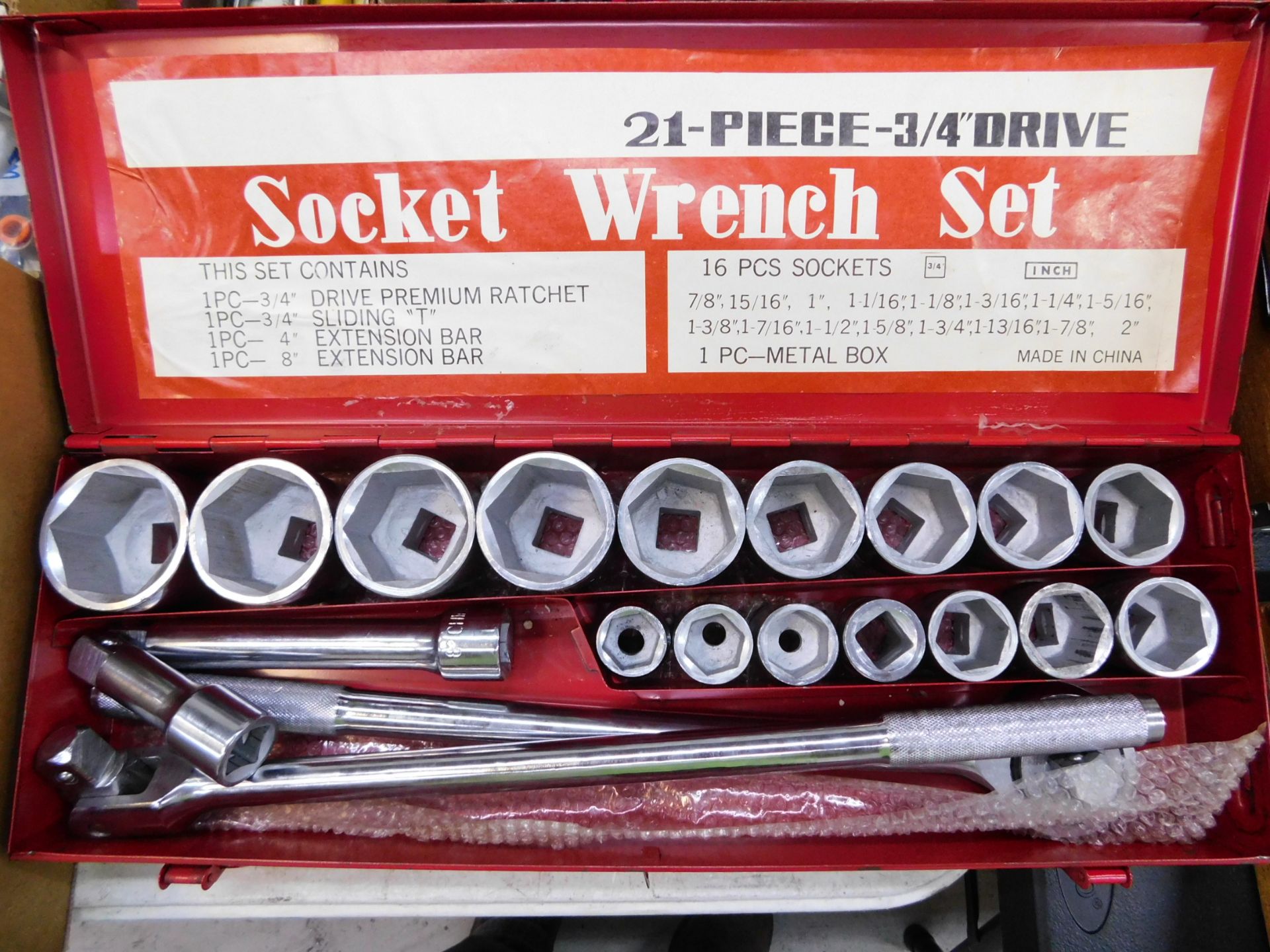 Ratchet and Socket Set, 3/4" Drive, 7/8" - 2"