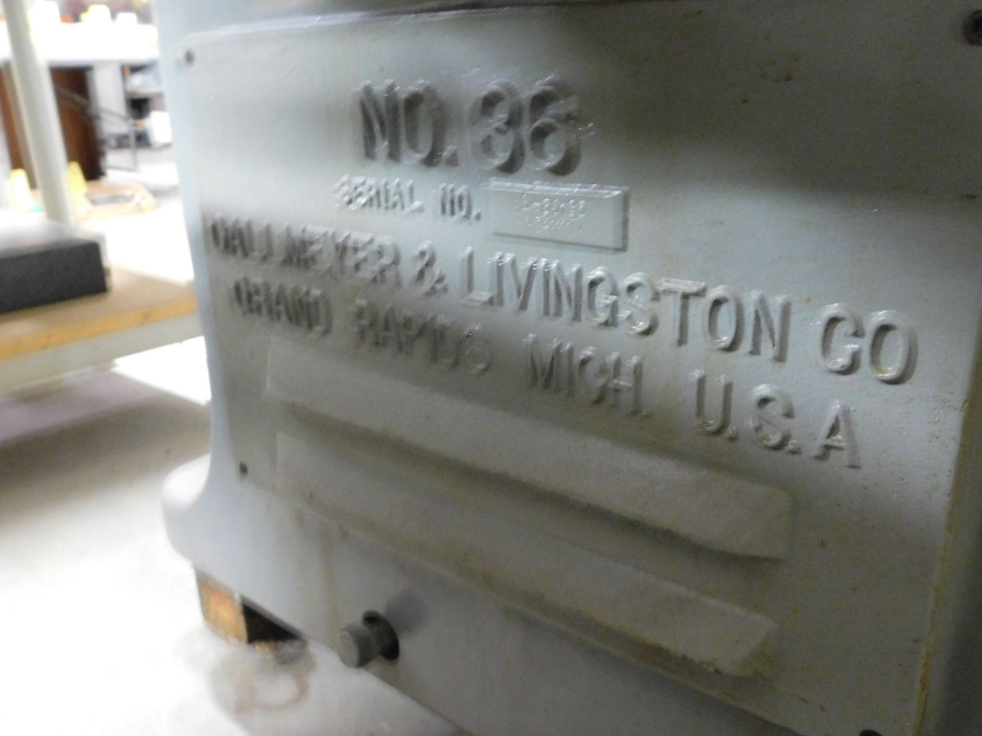GallMeyer & Livingston N0. 36 Hydraulic Surface Grinder 10"X24" Electro magnetic Chuck, Load Fee $