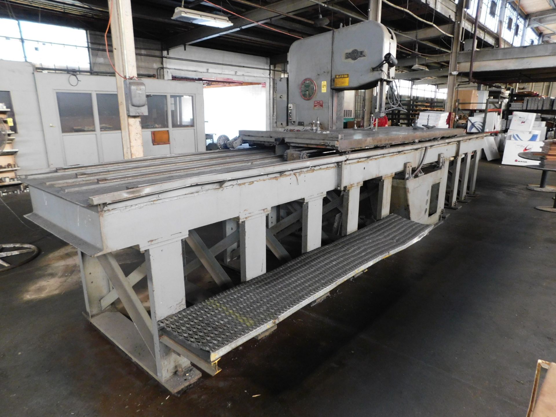 Do-All Model 2818-H-B Vertical Plate Saw, s/n 438-88106, 28” Throat, 18” Max. Vertical Height, 48” X - Image 3 of 10