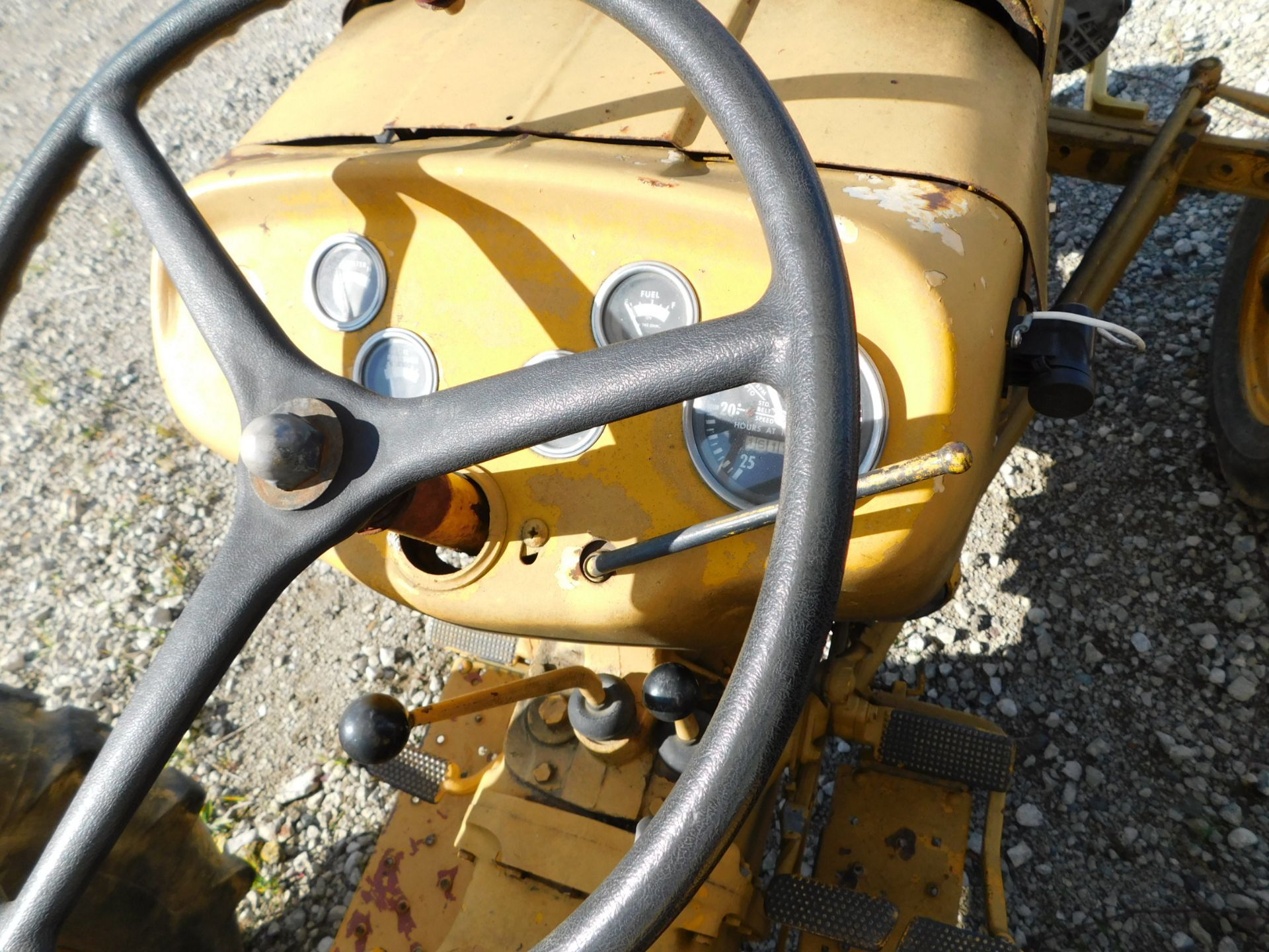 Massey Ferguson Model 135 Tractor, s/n 9A149682, Gasoline, OROPS - Image 9 of 11