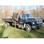 1993 Ford F700 Single Axle Boom Lift Truck, VIN 1FDNK74C0PVA27527, 5-Speed Manual Trasnsmission,