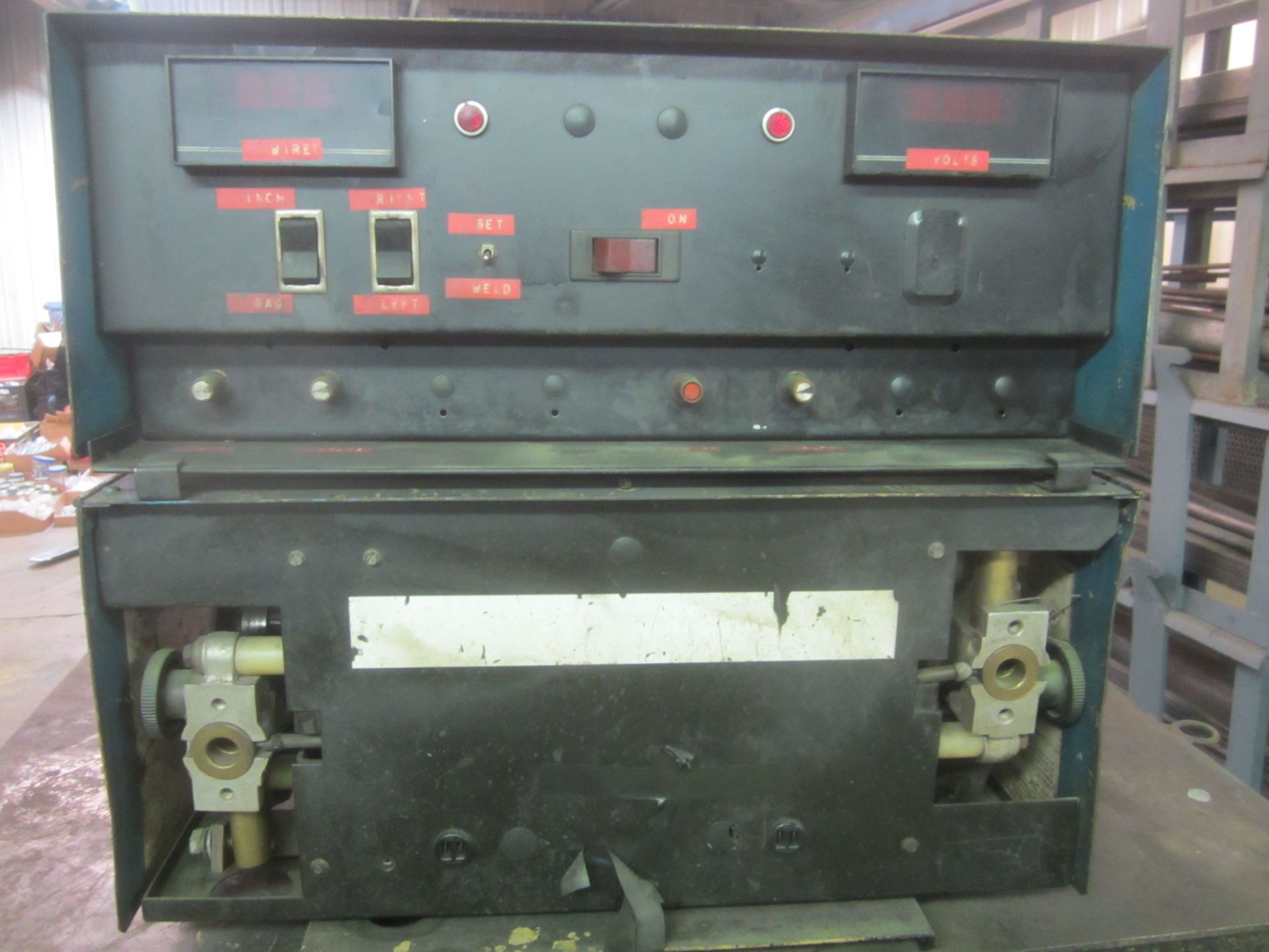 Hobart Mega Mig 650 Mig Welder, s/n Unknown, Hobart 2000 Wire Feeder, 230/460/3/60 - Image 2 of 4