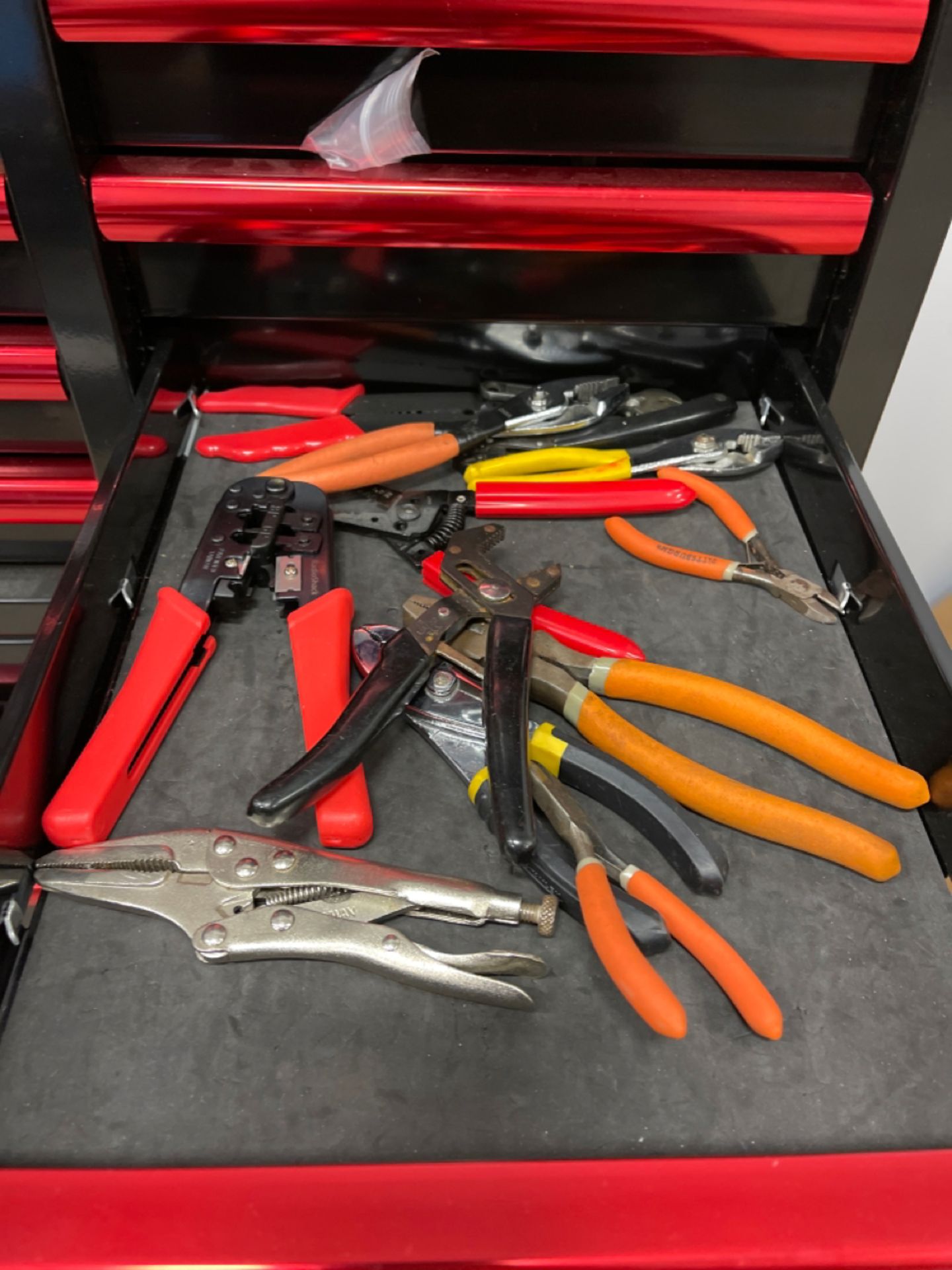 Lot Craftsman Toolbox, Cabinet & Tools - Image 5 of 25