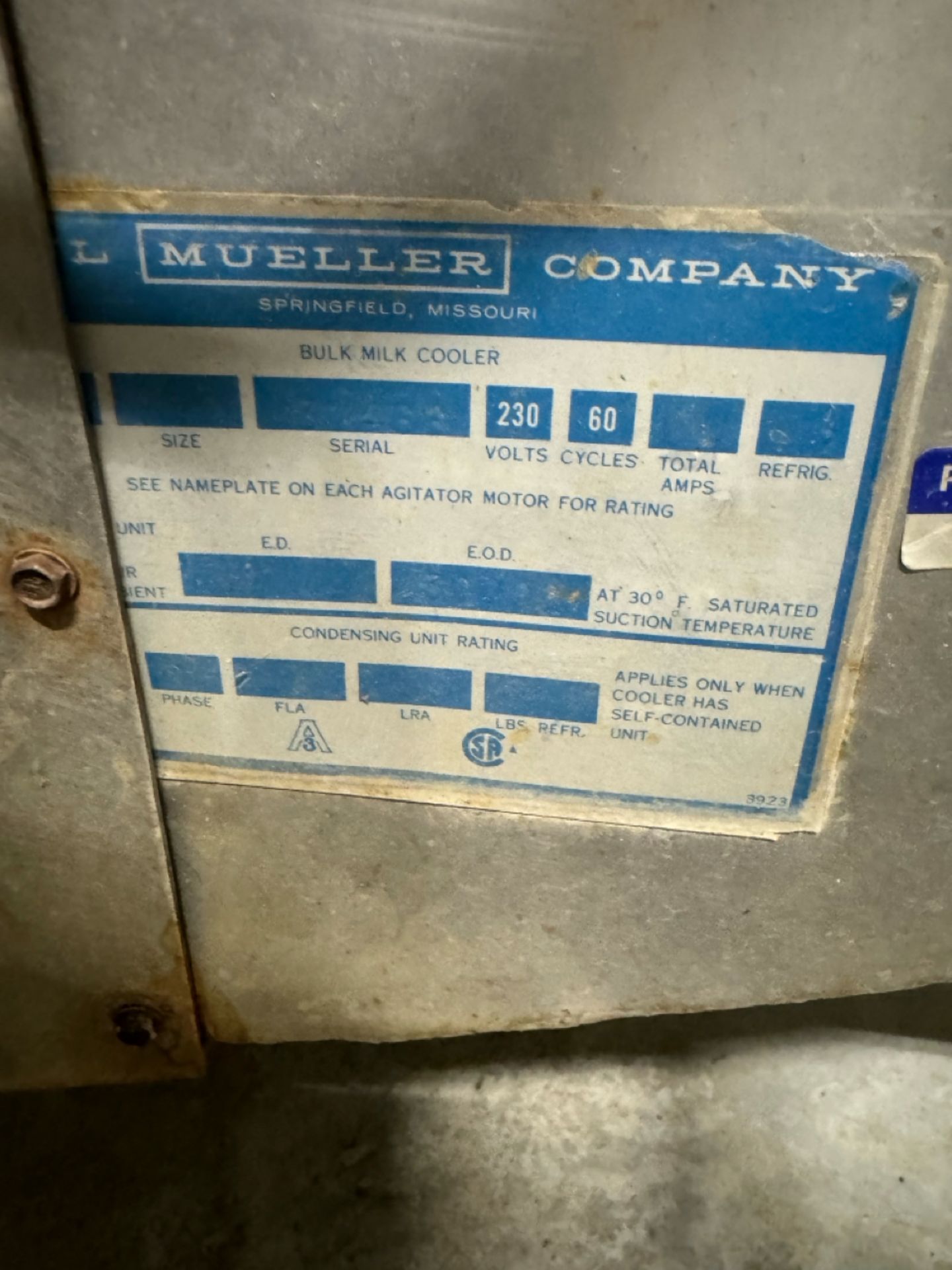 Mueller Water Feed Tank - Image 7 of 7
