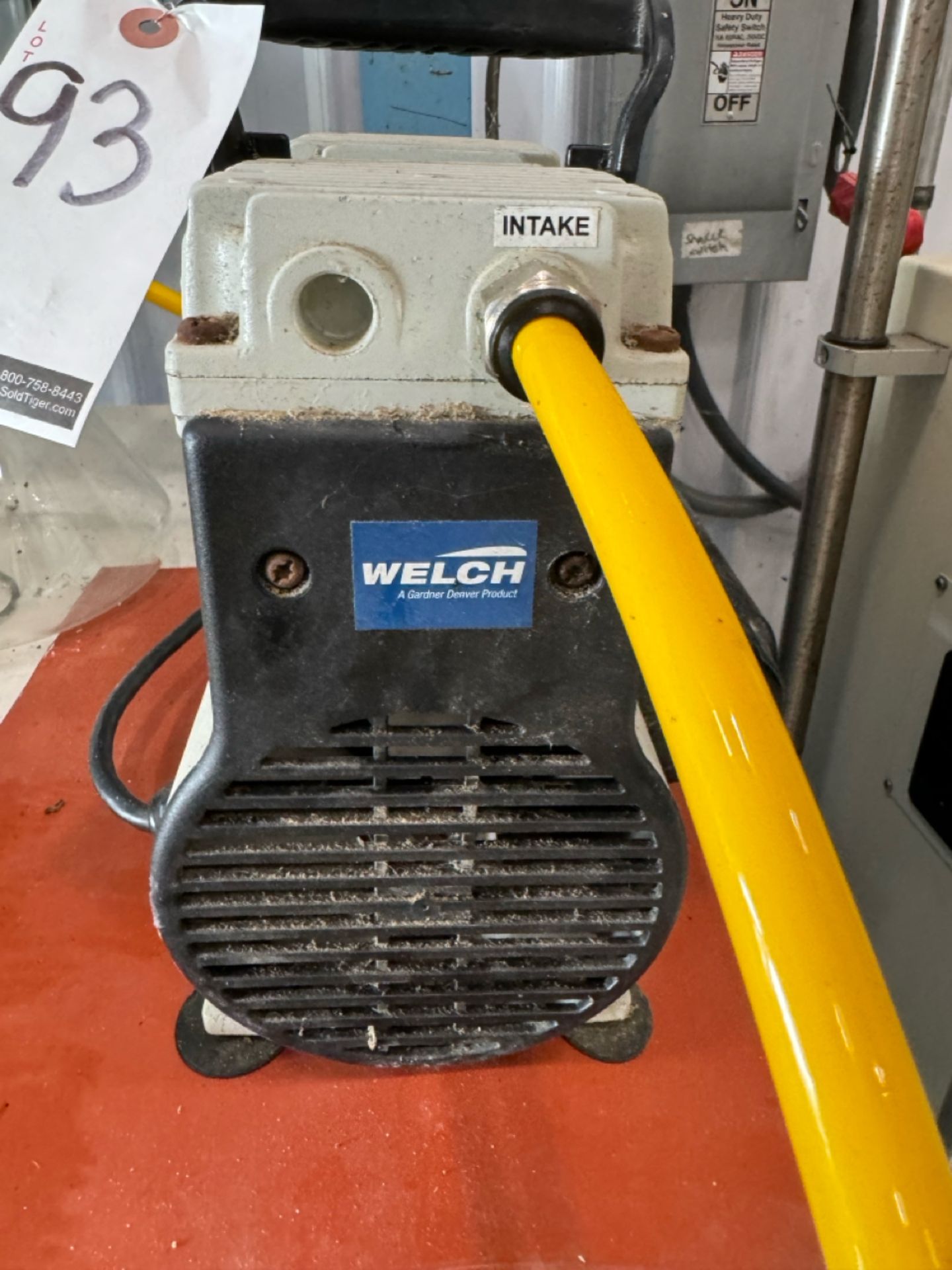 Welchs Vacuum Pump - Image 2 of 3