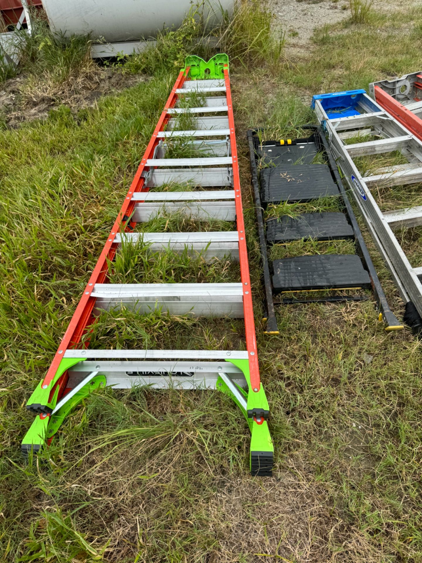 Lot (6) Assorted Ladders, Louisville, Werner & Gorilla - Image 5 of 11