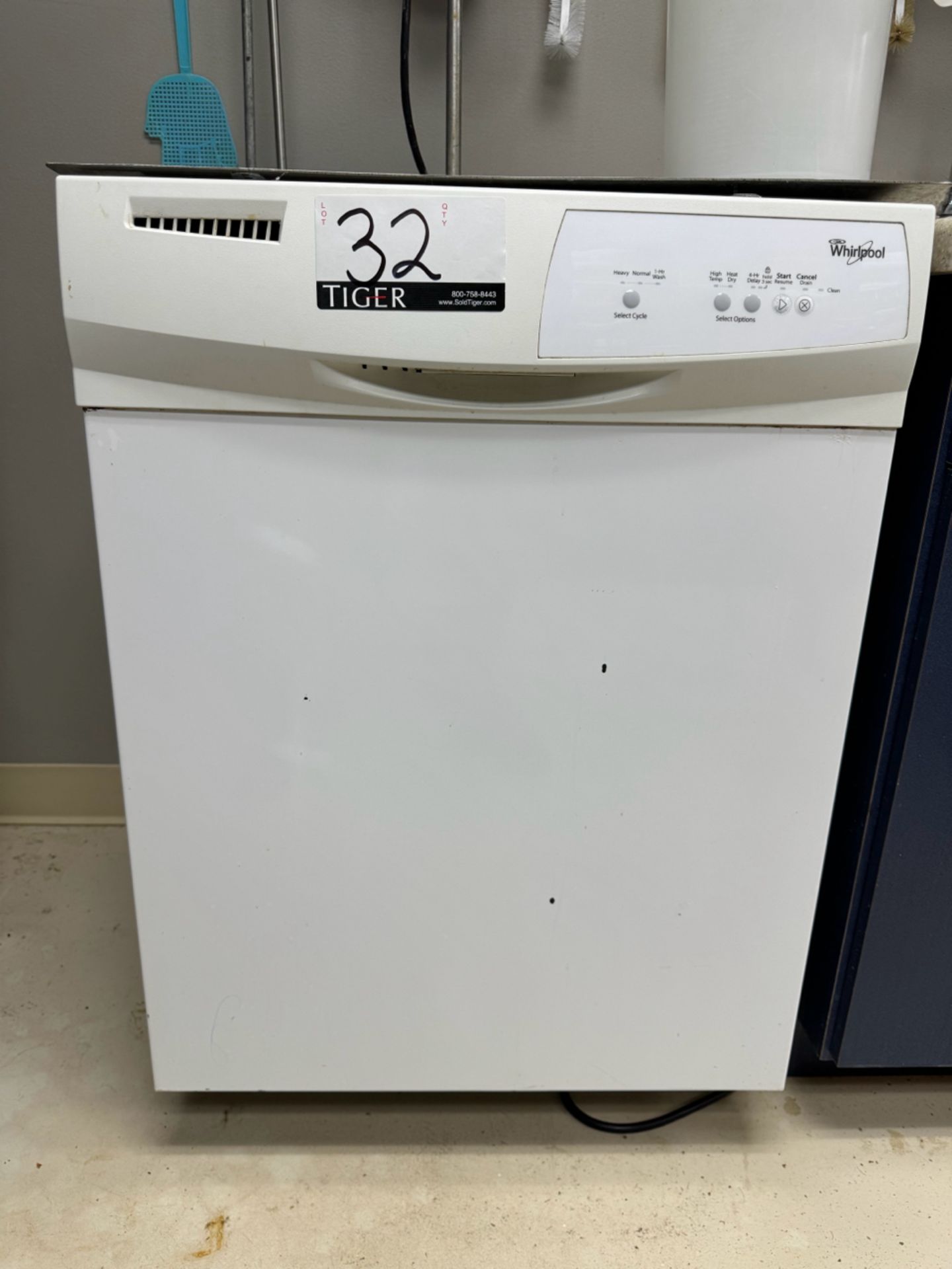 Whirlpool Dishwasher