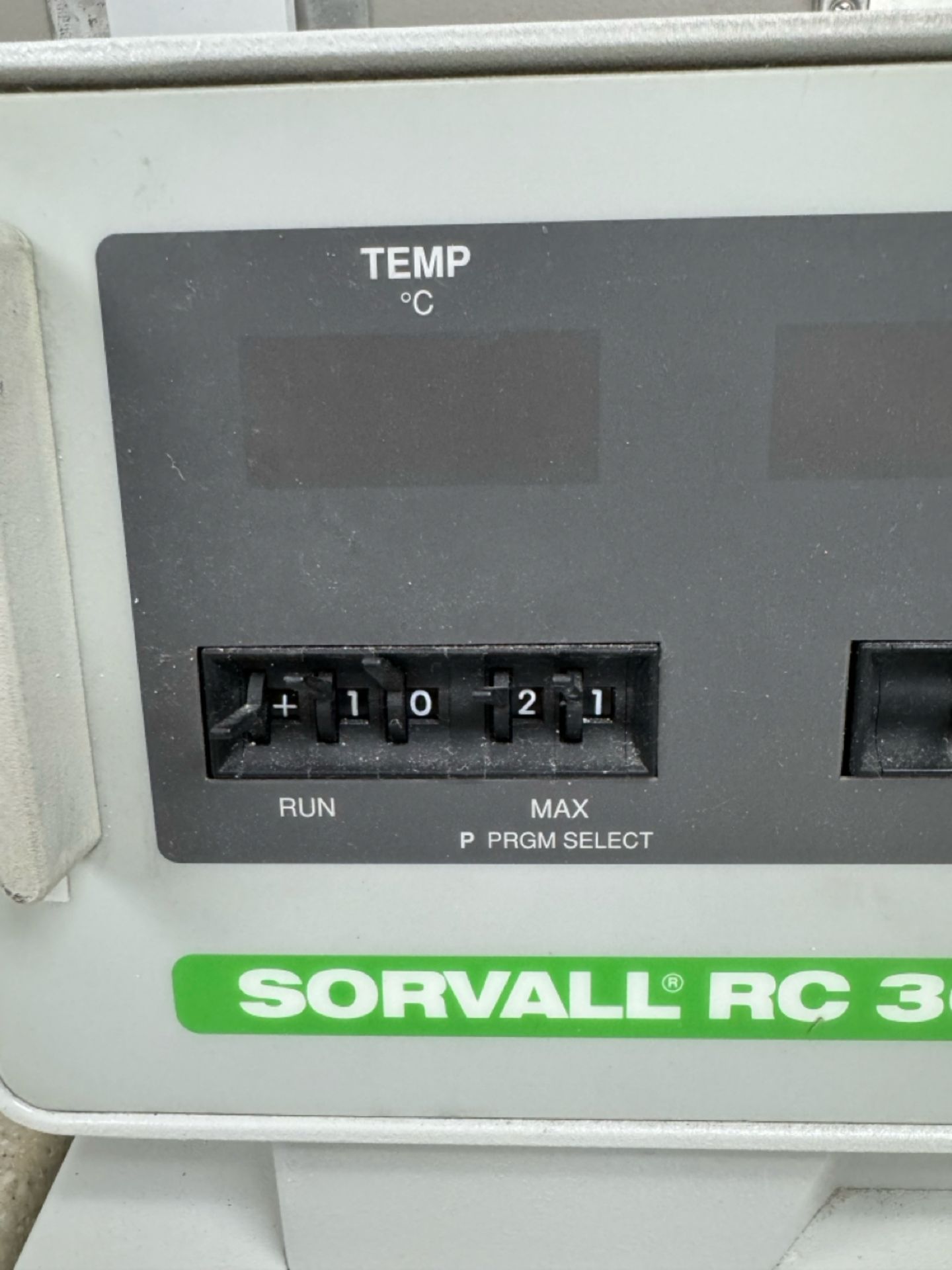 Sorvall RC 3C Plus High Capacity Centrifuge Thermal Scientific - Image 3 of 9