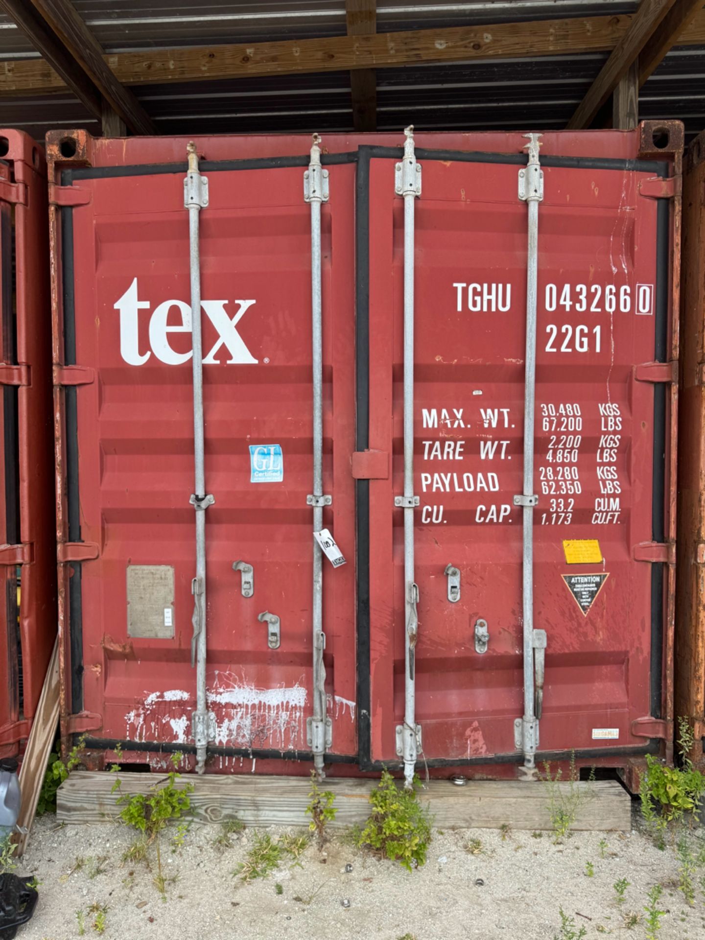 Lot 20' Shipping Container