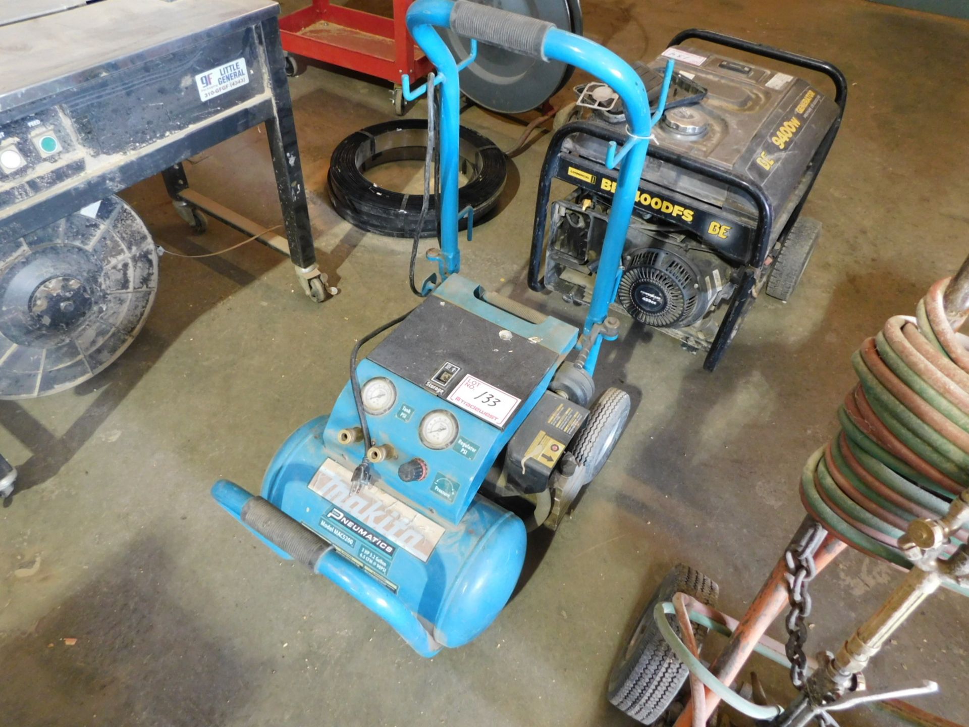 MAKITA PNEUMATICS MAC 5200 3HP COMPRESSOR ;5.2 GAL, 6.5 CFM