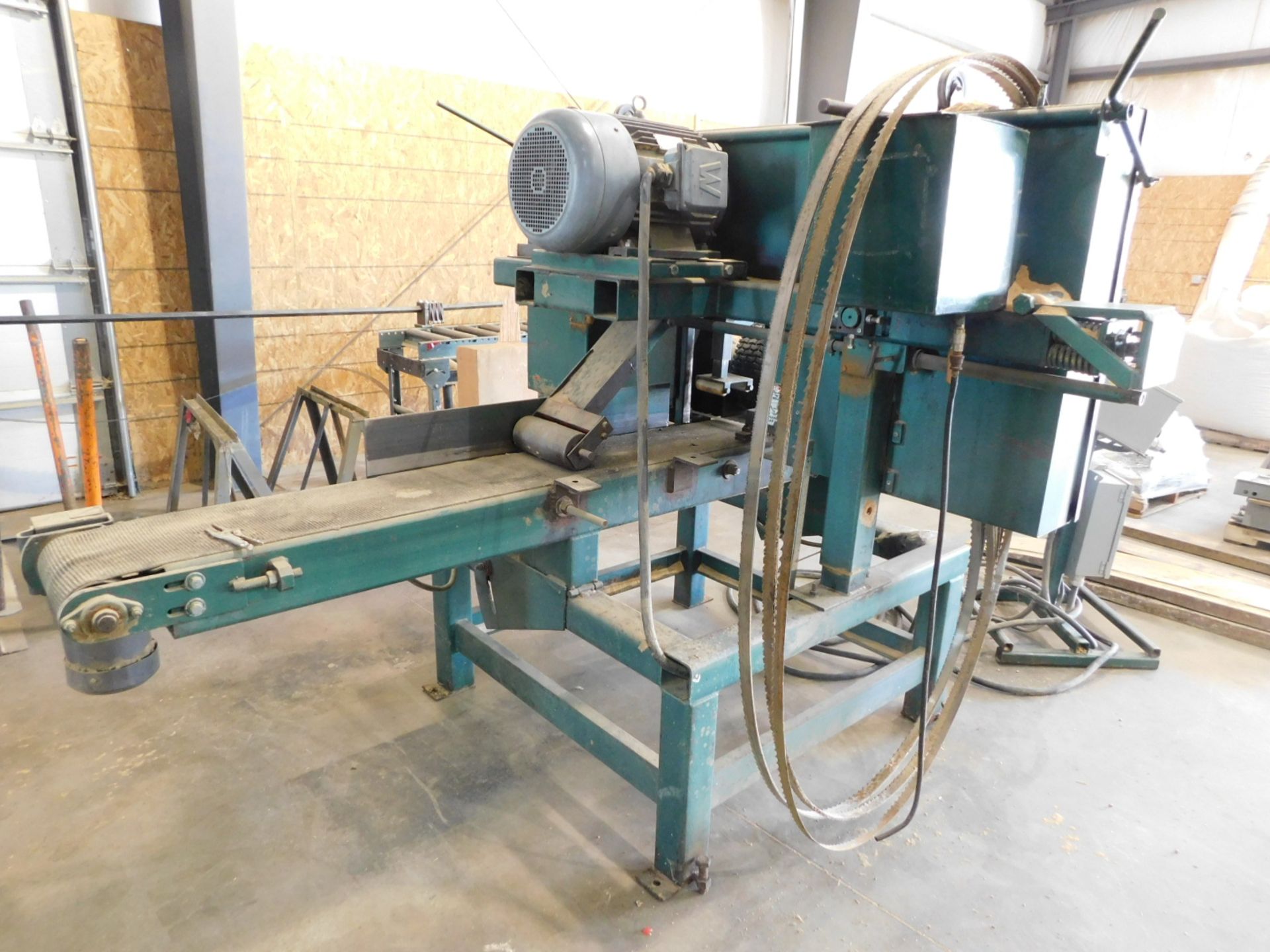 KENT BAKER HORIZONTAL RESAW, 11" BELT, STOP/START & DISCONNECT, 30 HP, 575V, HOLD DOWN ROLL, SPARE - Image 4 of 8