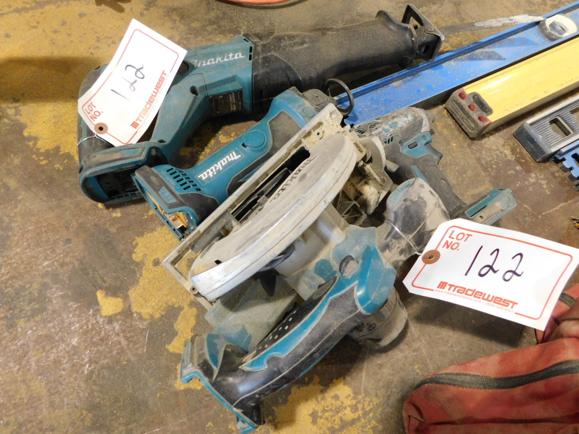 MAKITA CORDLESS SET: RECIPROCATING SAW, CORDLESS DRILL, ROUTER