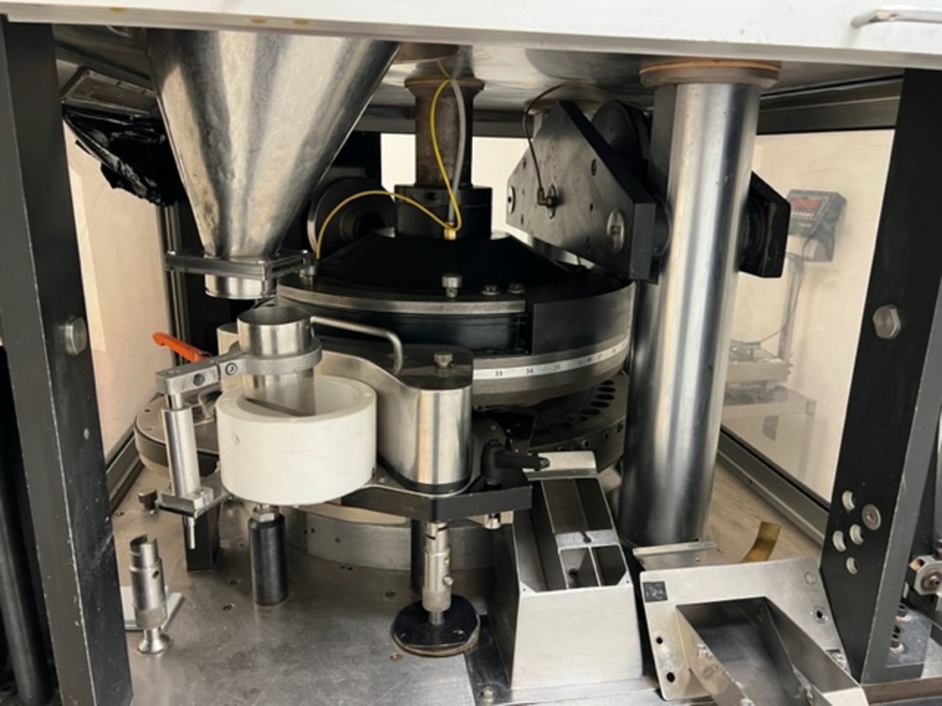 Asset 175 - Manesty Novapress 45-station Rotary Tablet press, Single hopper with force feed and - Image 6 of 7