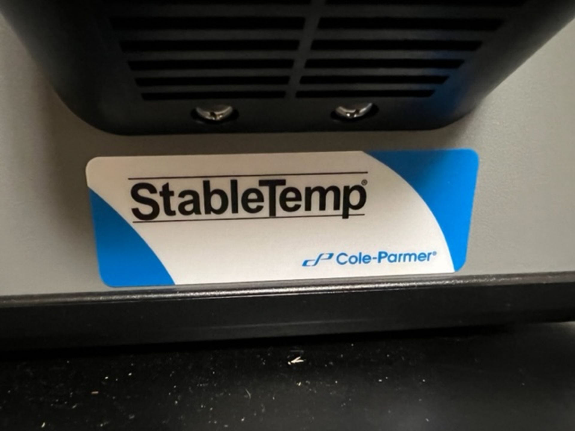 Asset 16 - Cole-Palmer model WBE05 StableTemp Hot Water Bath. Serial#E12050372. $80.00 Packed in - Image 3 of 6