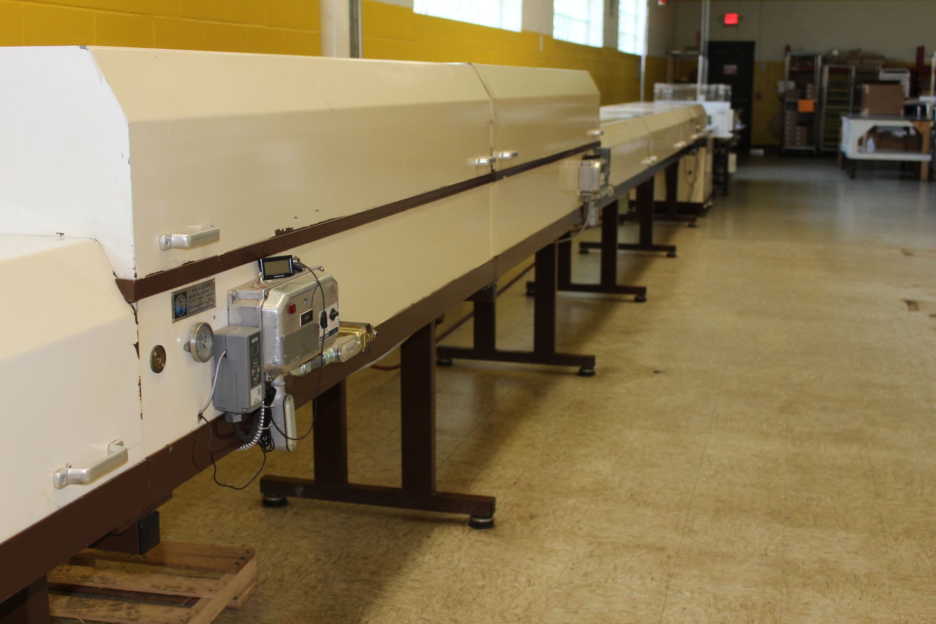 Nielsen 20" Double Enrobing Line with 6-ft long wire mesh infeed conveyor, Enrober with flow pan, - Image 10 of 14