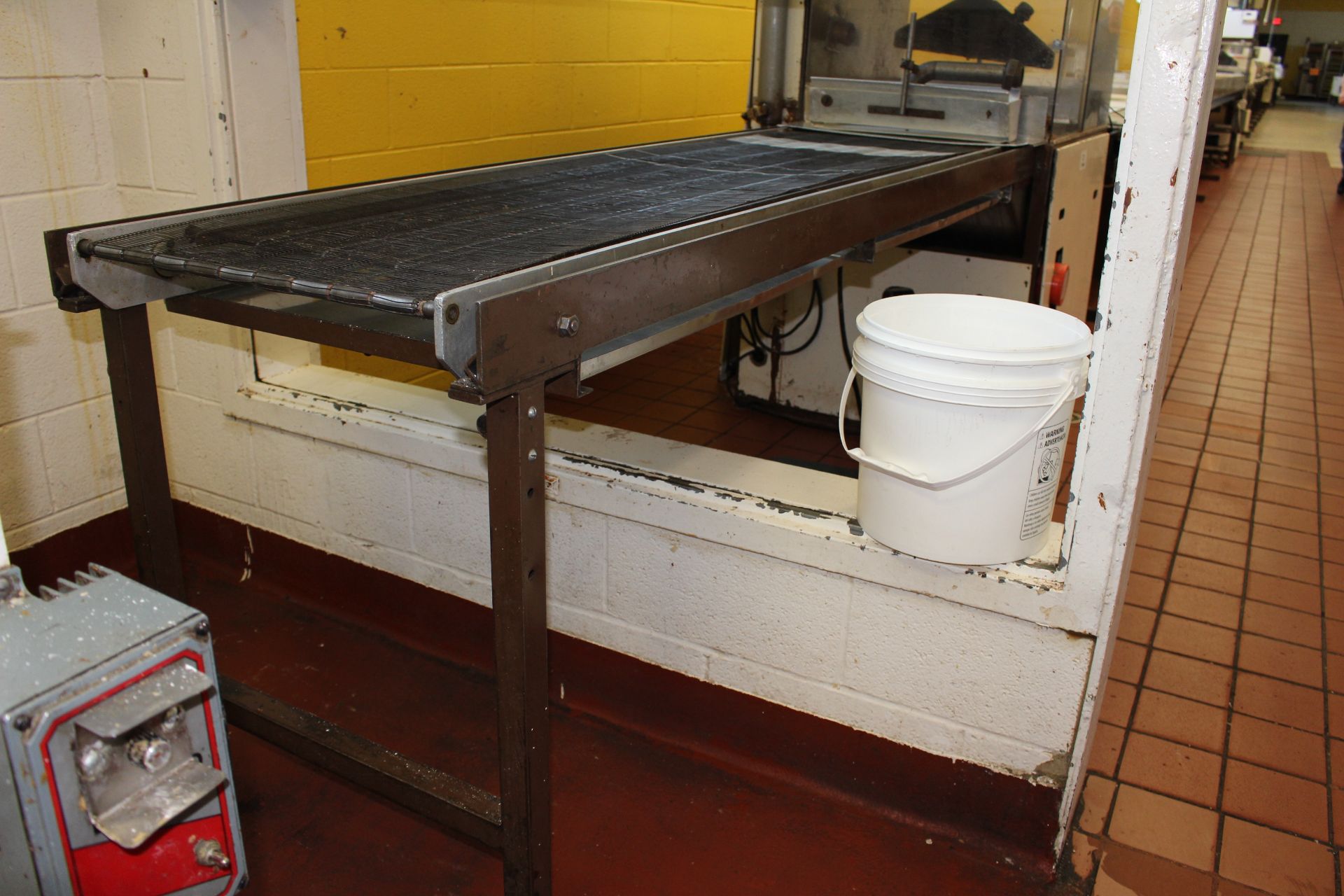 Nielsen 20" Double Enrobing Line with 6-ft long wire mesh infeed conveyor, Enrober with flow pan, - Image 2 of 14