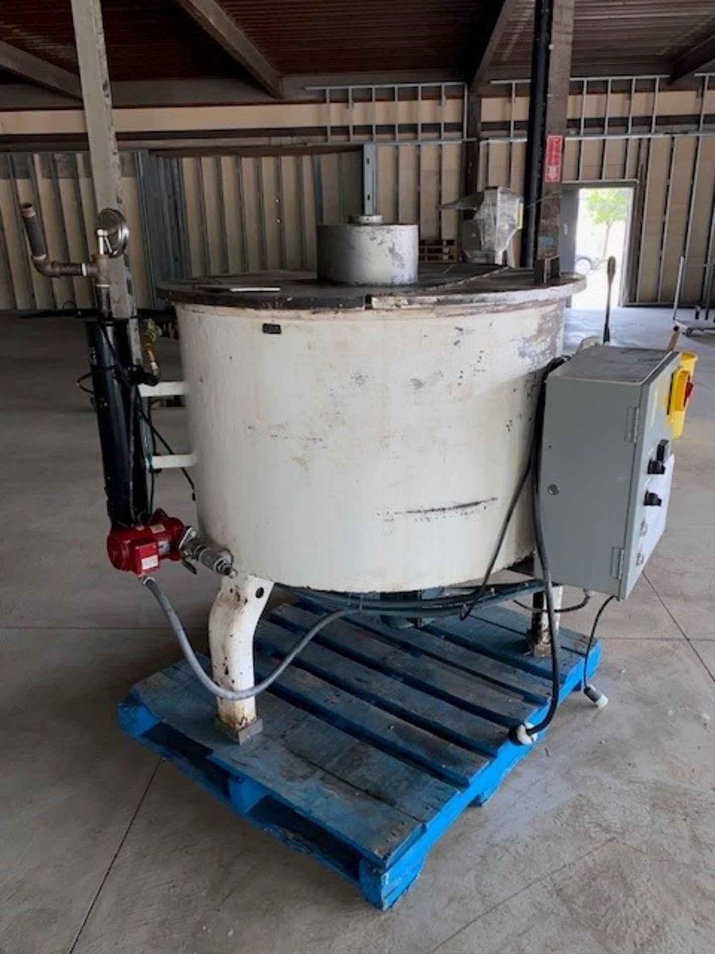 National Equipment 1000lb mild steel chocolate melter with water jacket, 1kW immersion heater, - Image 4 of 5