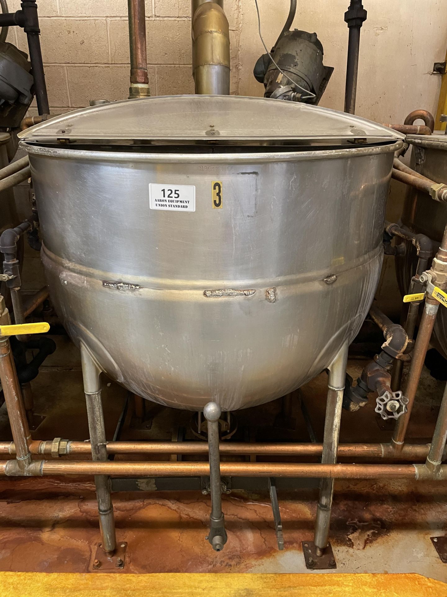 Asset 125 - 150 Gallon Stainless Steel jacketed Kettle, 43" diameter x 32" with Propellor type