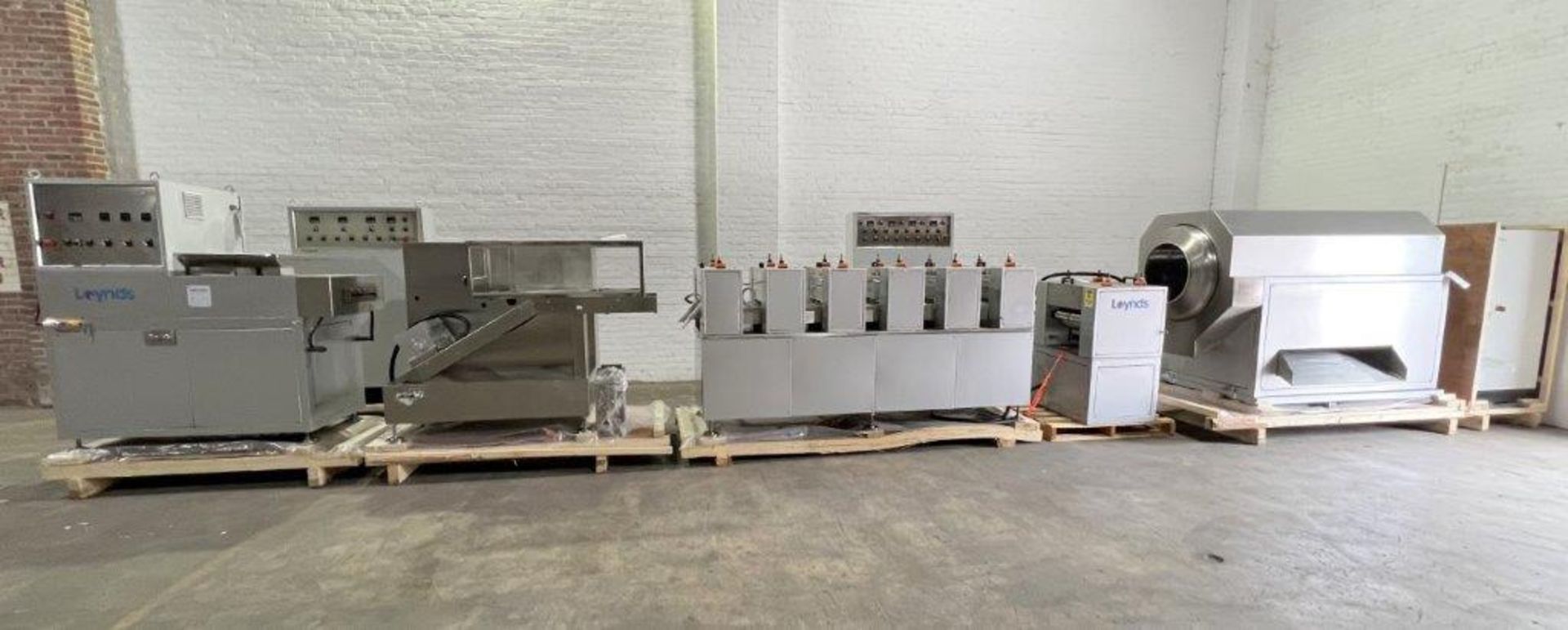 Loynds 300 mm Wide Rolling & Scoring Line for Chiclets - Image 79 of 85