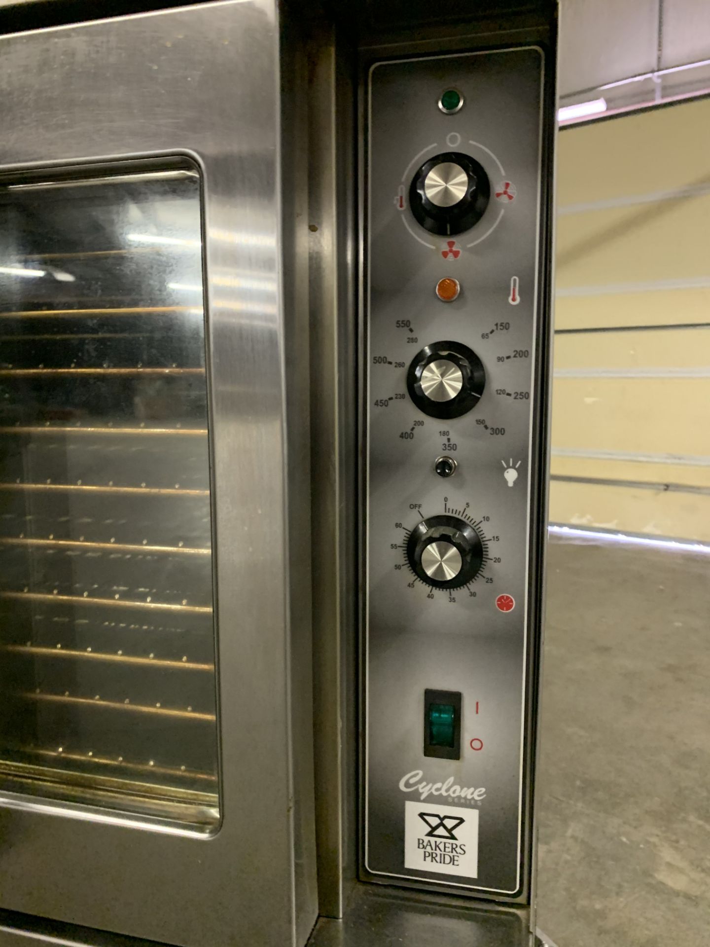 Baker's Pride BCO-E1 Convection Oven . Previously used for cannabis decarboxilization, fan circuit - Image 5 of 8