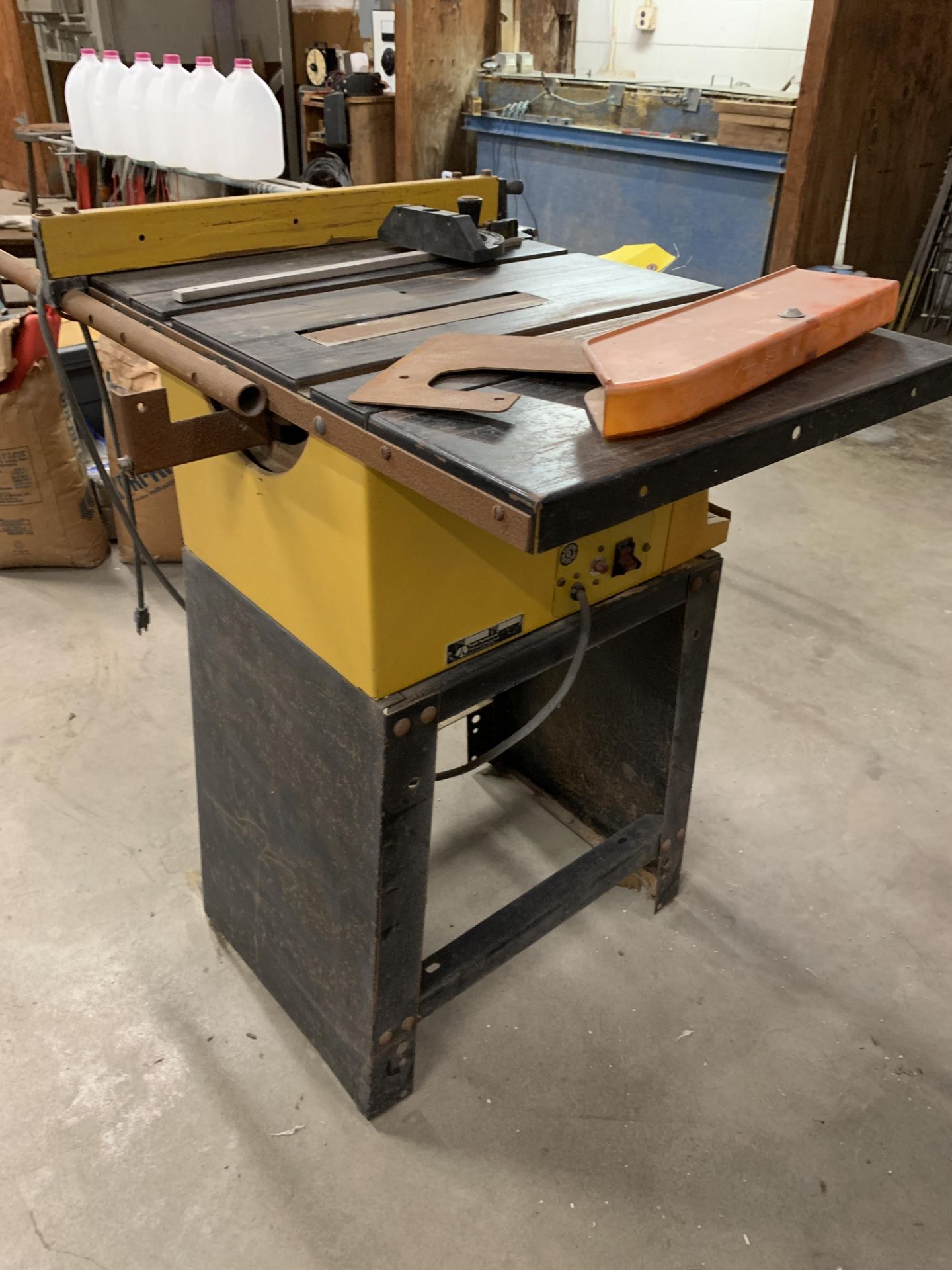 ROCKWELL 10" Homecraft Table Saw - Image 3 of 10