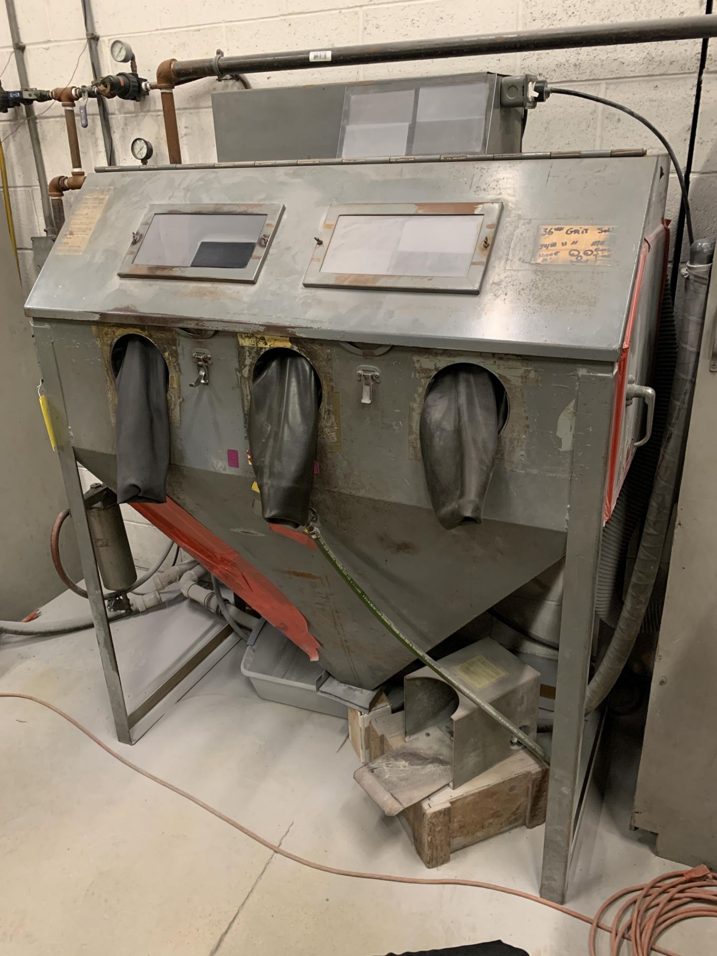 TRINCO Sand Blast Cabinet - Image 2 of 11