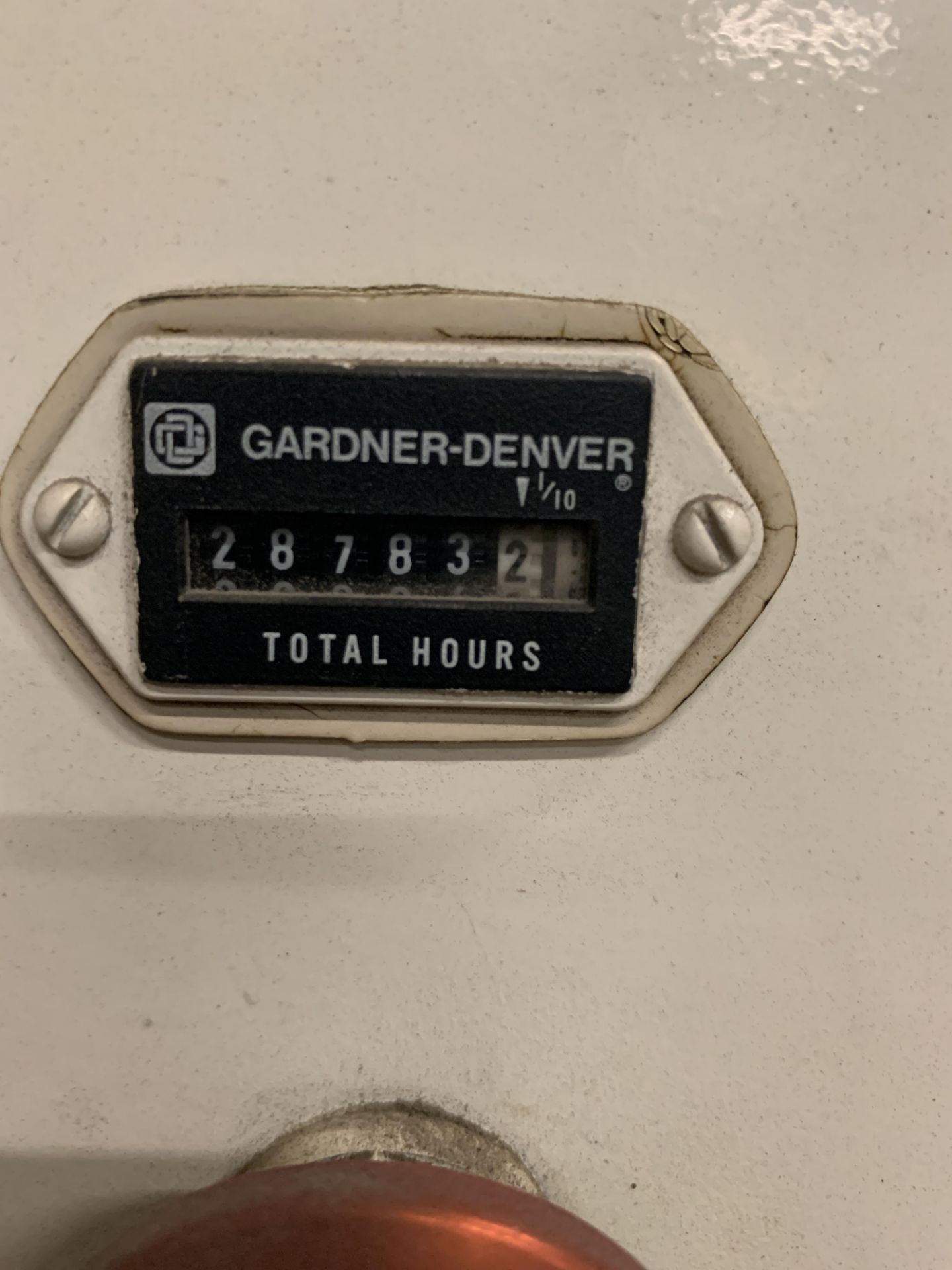 GARDNER DENVER 20 HP Air Compressor w/ Spare Parts - Image 5 of 15