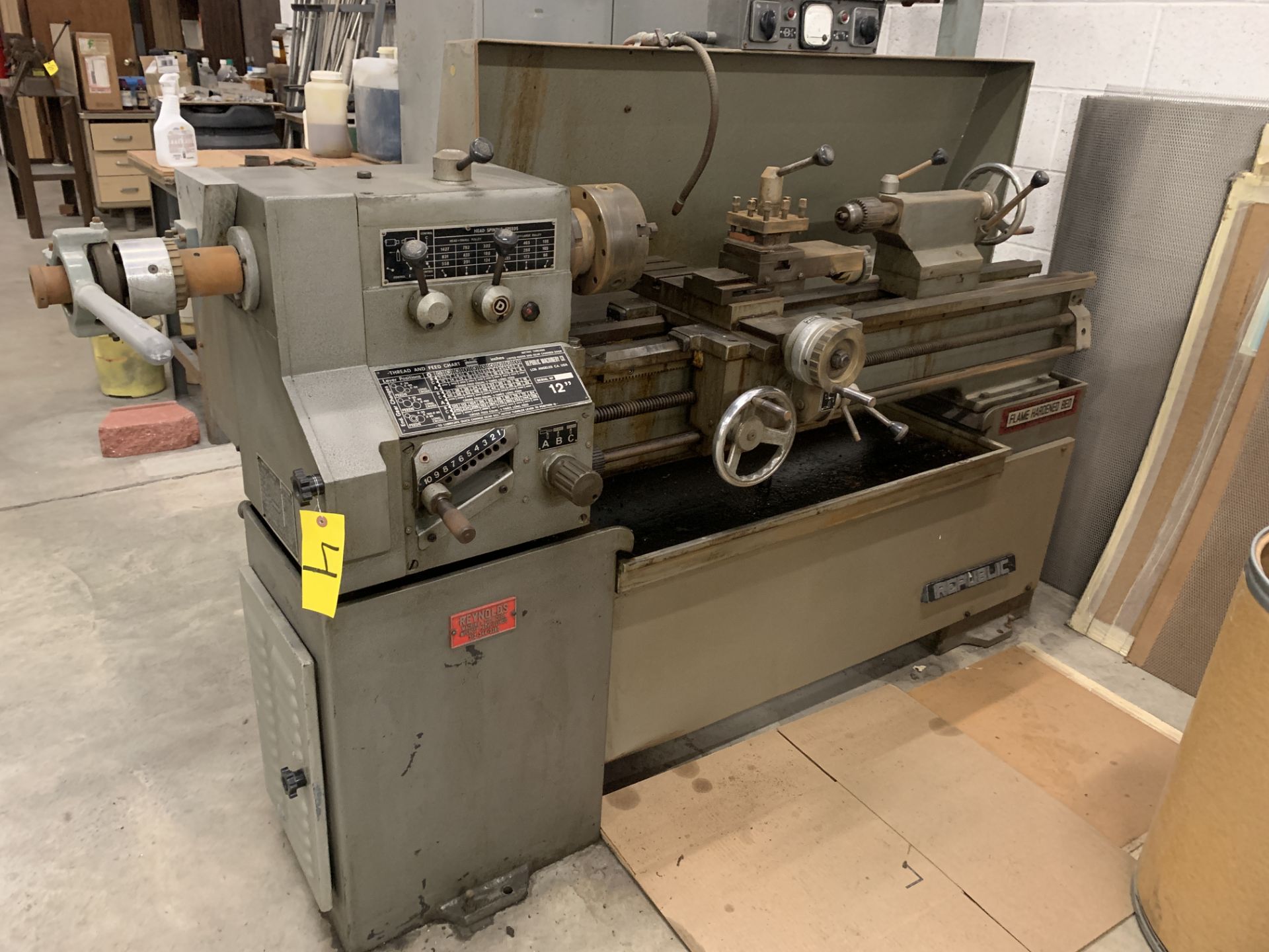 REPUBLIC 12 x 40 Engine Lathe w/ Tooling and Spare Parts