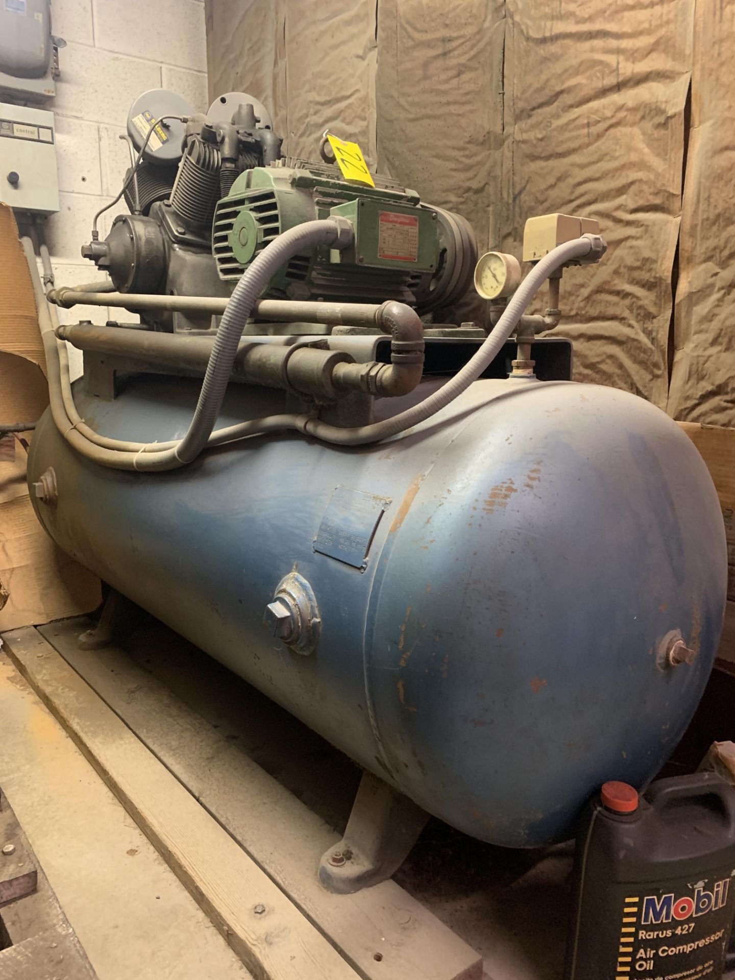 BRUNNER 120 Gallon 10 HP Horizontal Compressor - Image 2 of 13