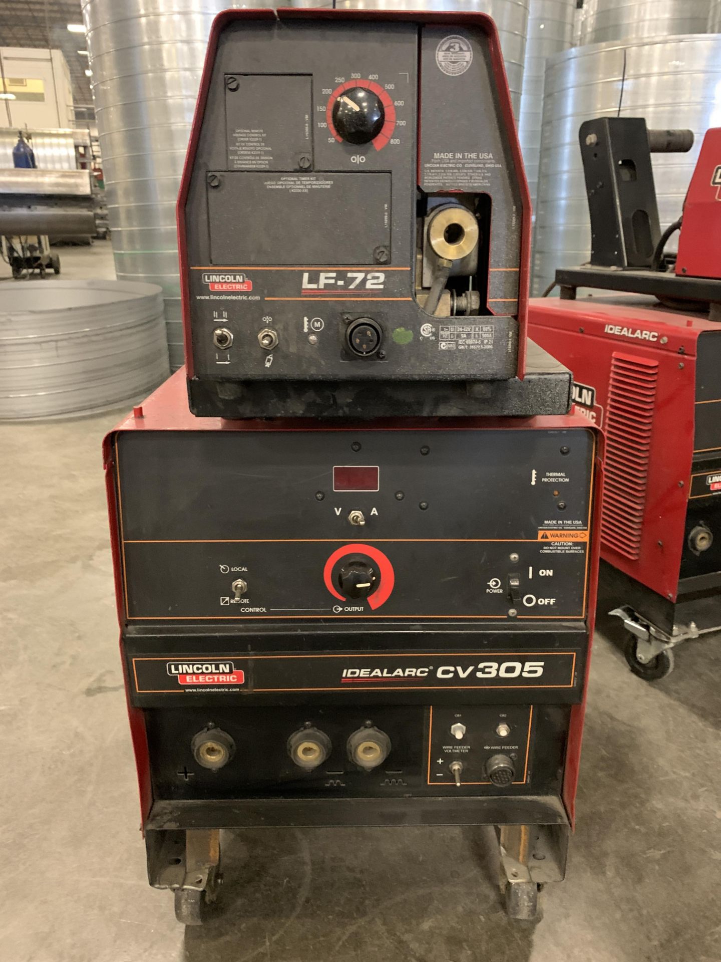 LINCOLN Idealarc CV305 Mig Welder w/ LF-72 Wire Feeder on Cart - Image 4 of 11