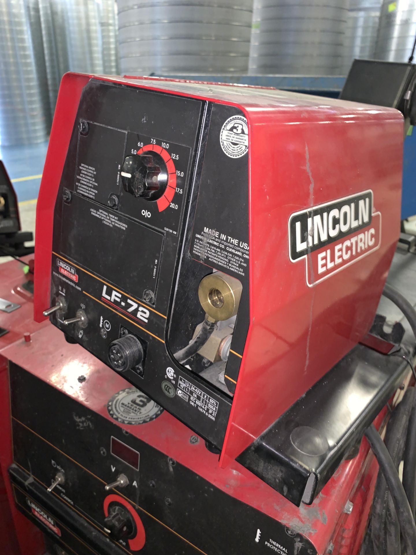 LINCOLN Idealarc CV305 Mig Welder w/ LF-72 Wire Feeder - Image 7 of 10