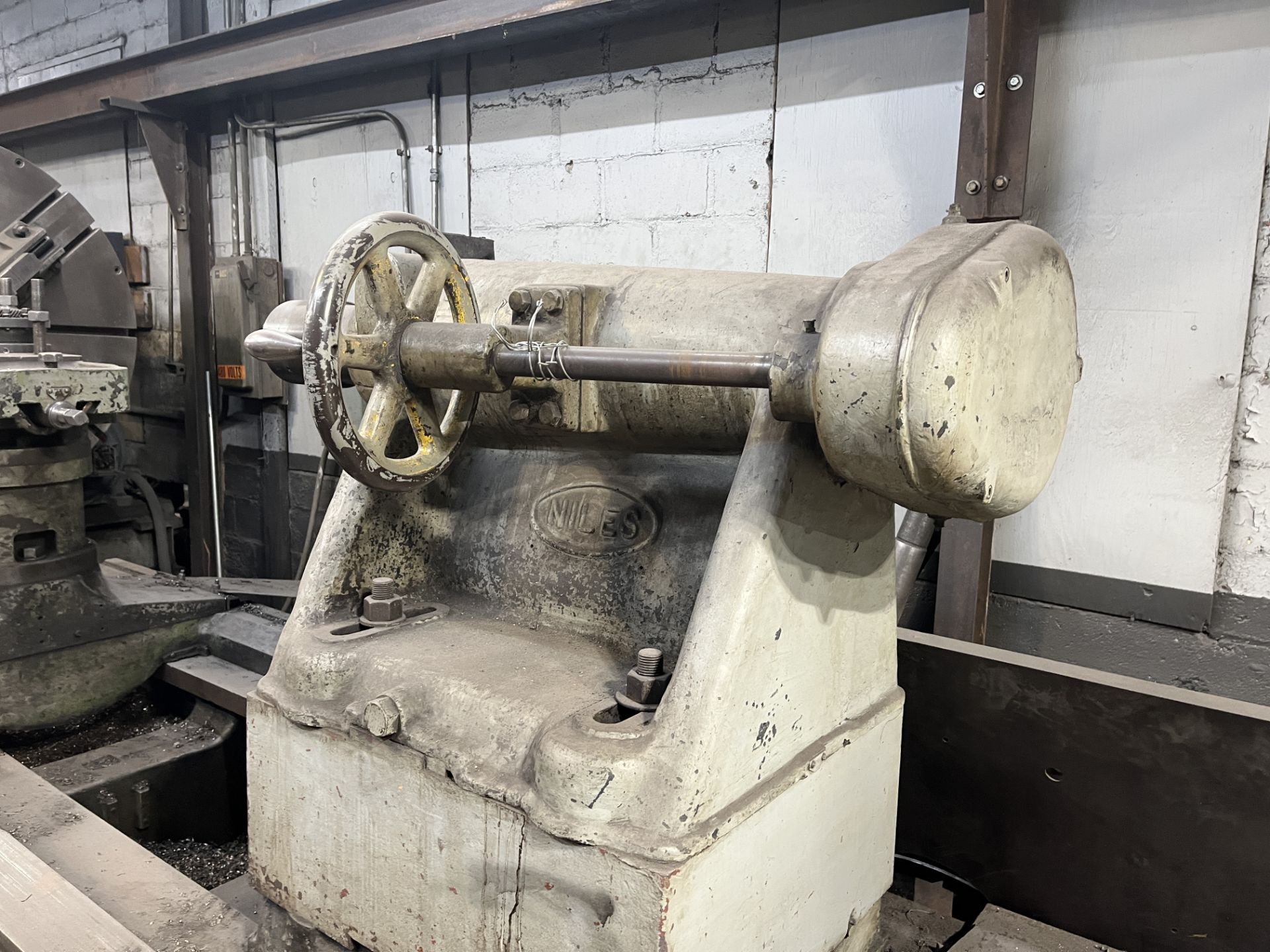 80” x 124” Niles Engine Lathe - Image 7 of 23