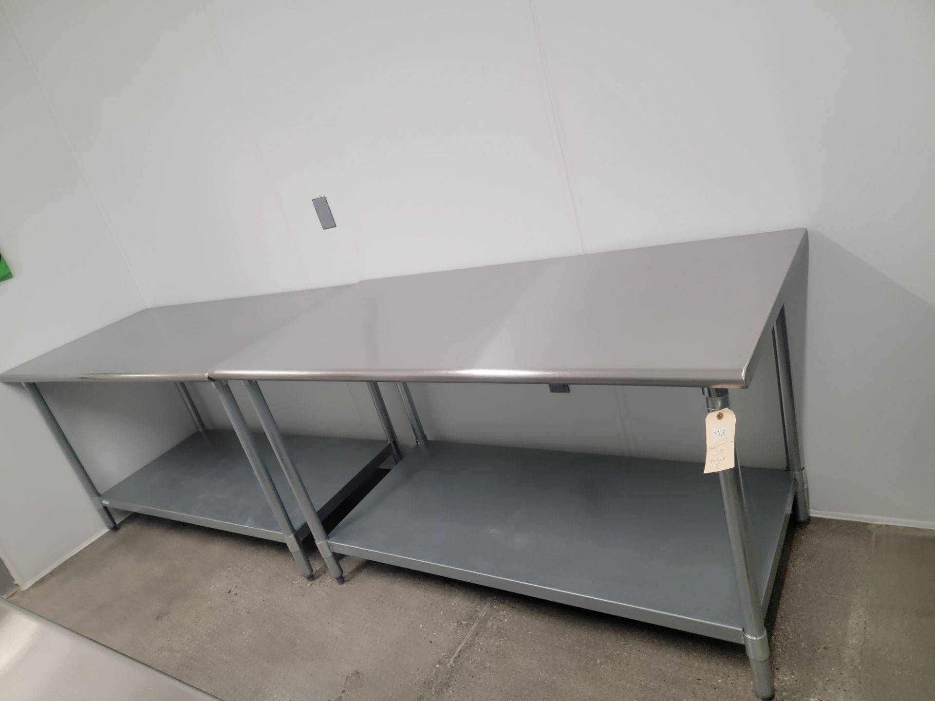 STAINLESS STEEL TABLES 5'