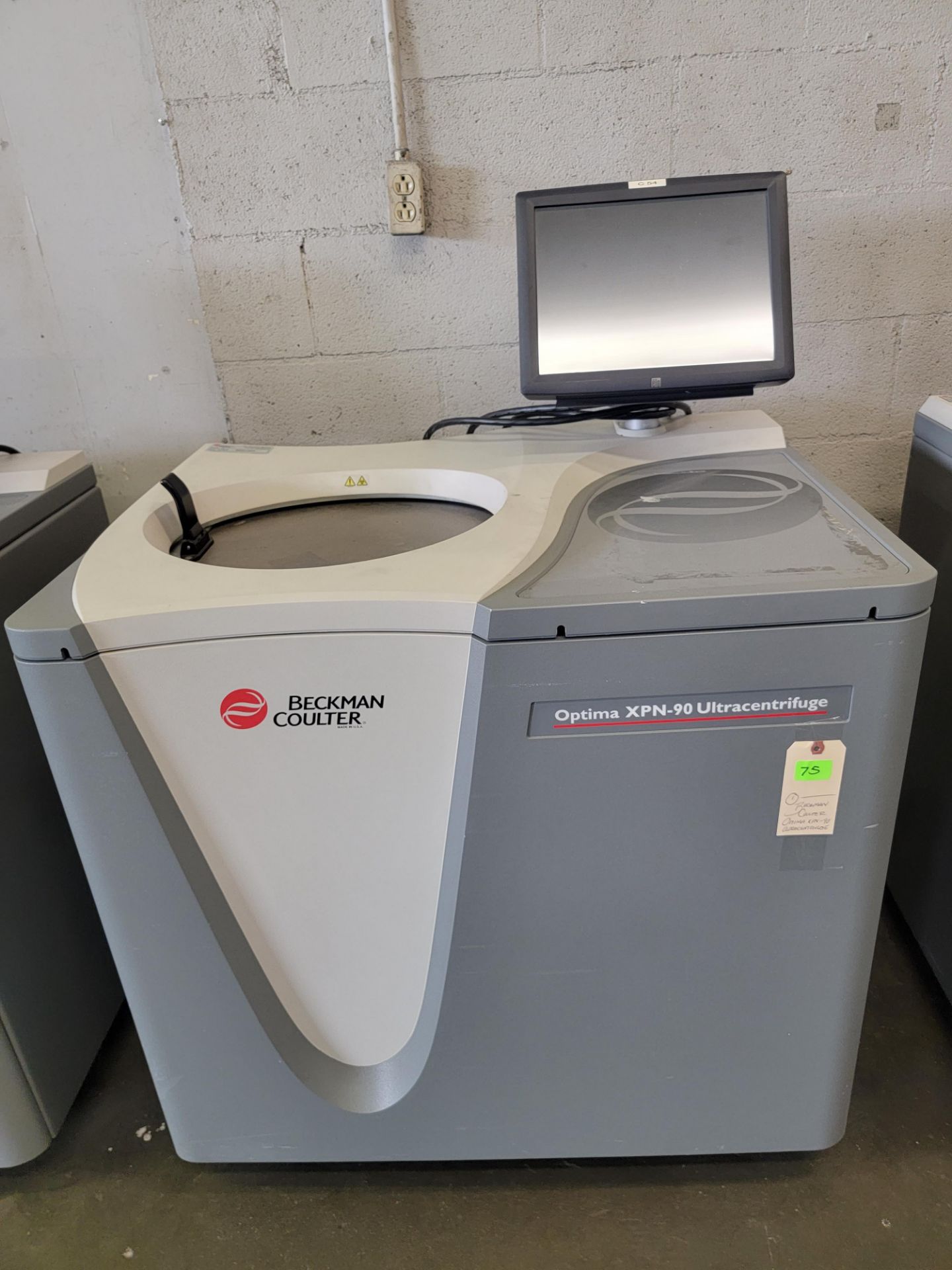 BECKMAN COULTER OPTIMA XPN-90 ULTRACENTRIFUGE