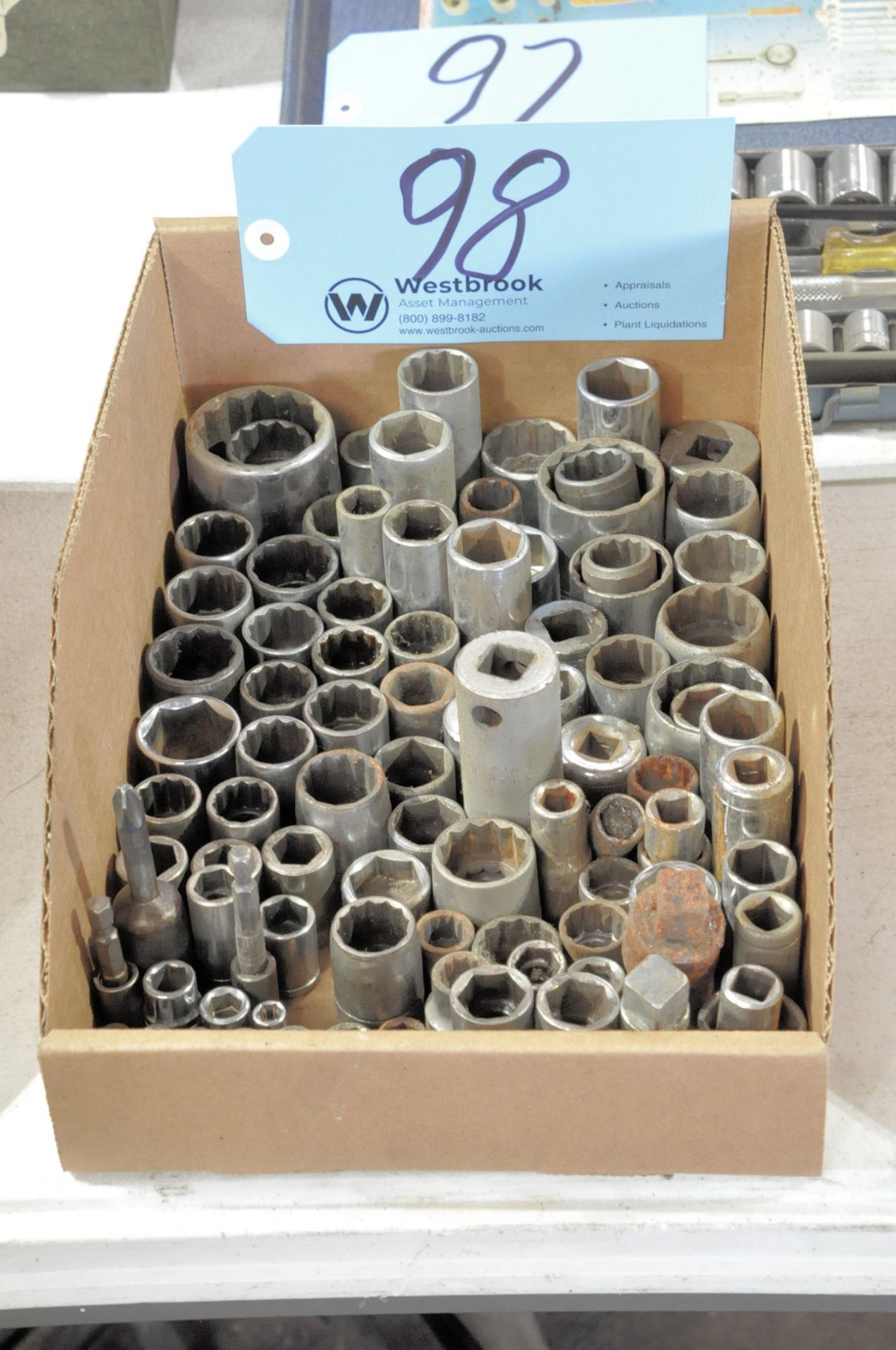 Lot-Mechanic Sockets in (1) Box