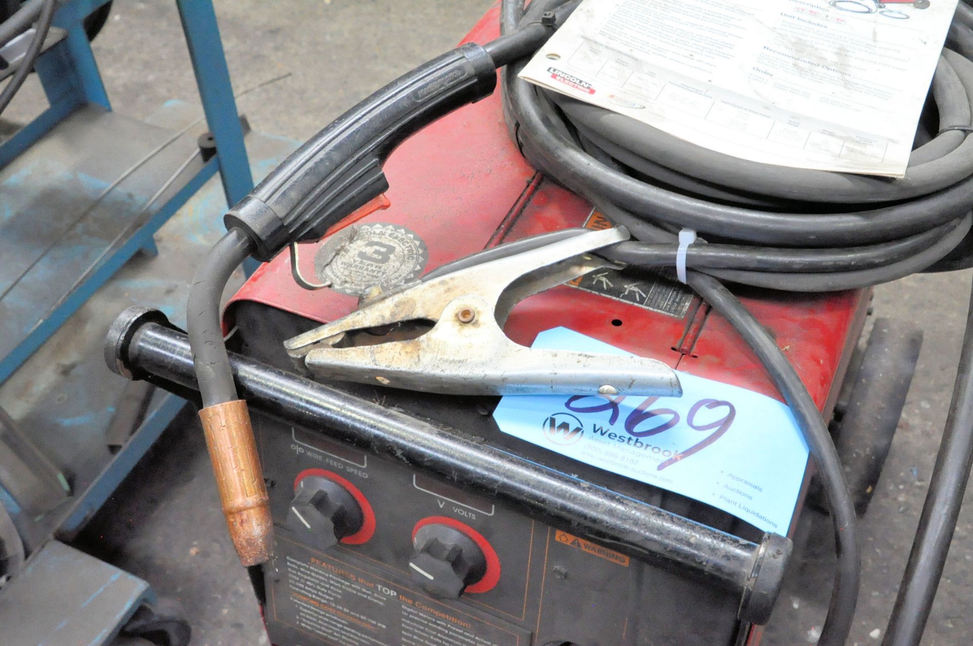 Lincoln Power Mig 255, 300-Amp Capacity Mig Welder, with Argon Tank and Leads, Portable - Image 3 of 5