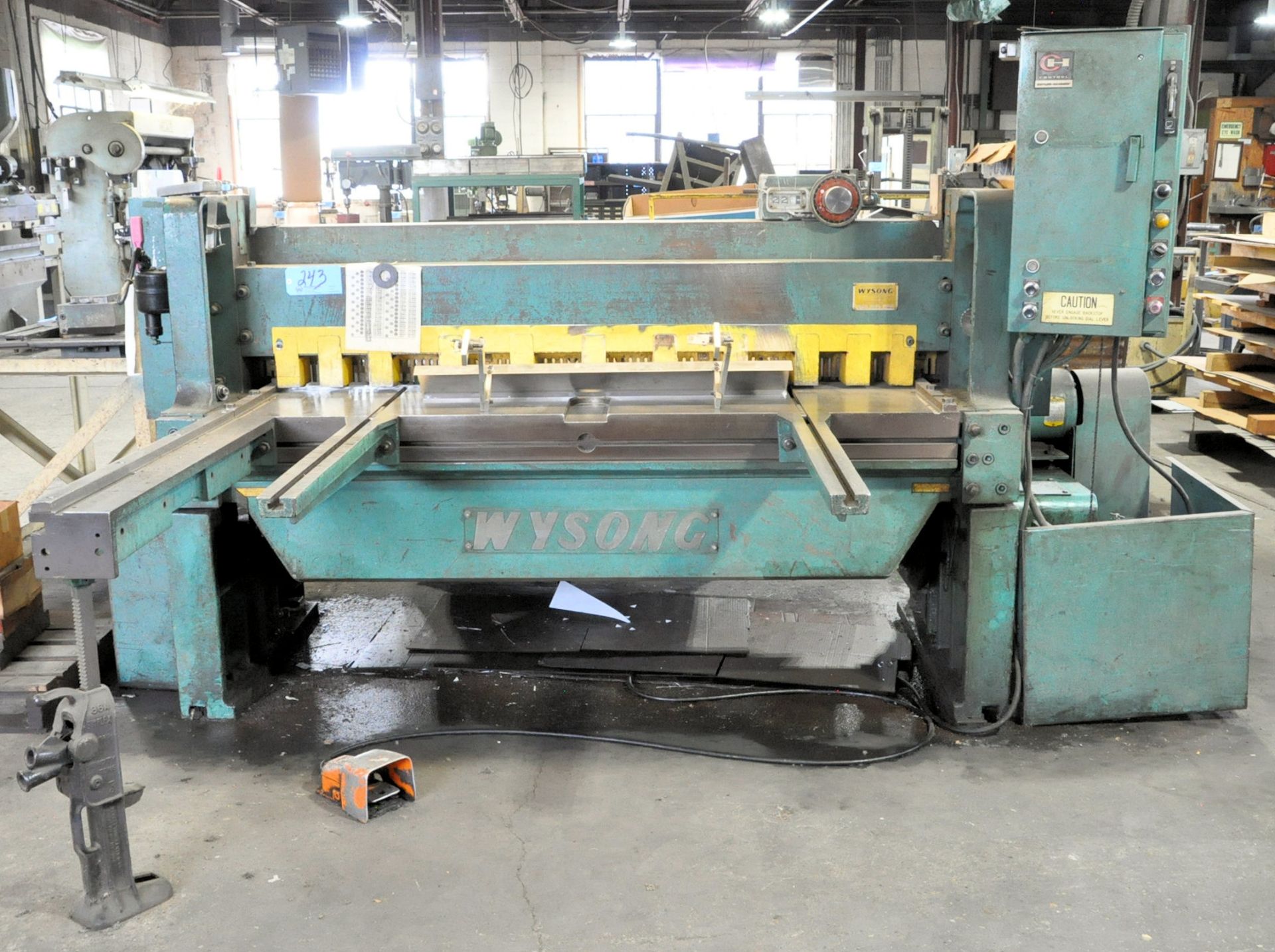 Wysong Model 772, 72" x 3/16" Capacity Power Squaring Shear, 24" Front Operated Powered Backgauge - Image 3 of 13