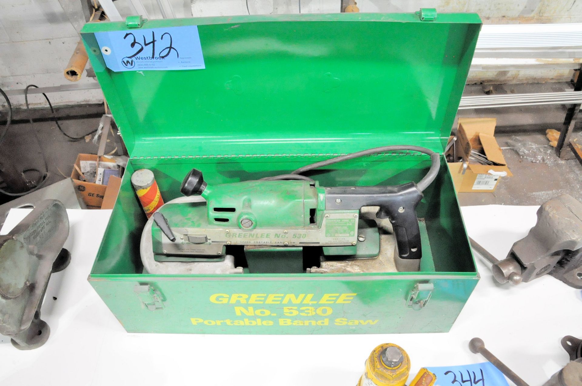 Greenlee No. 530 Electric Portable Band Saw with Case