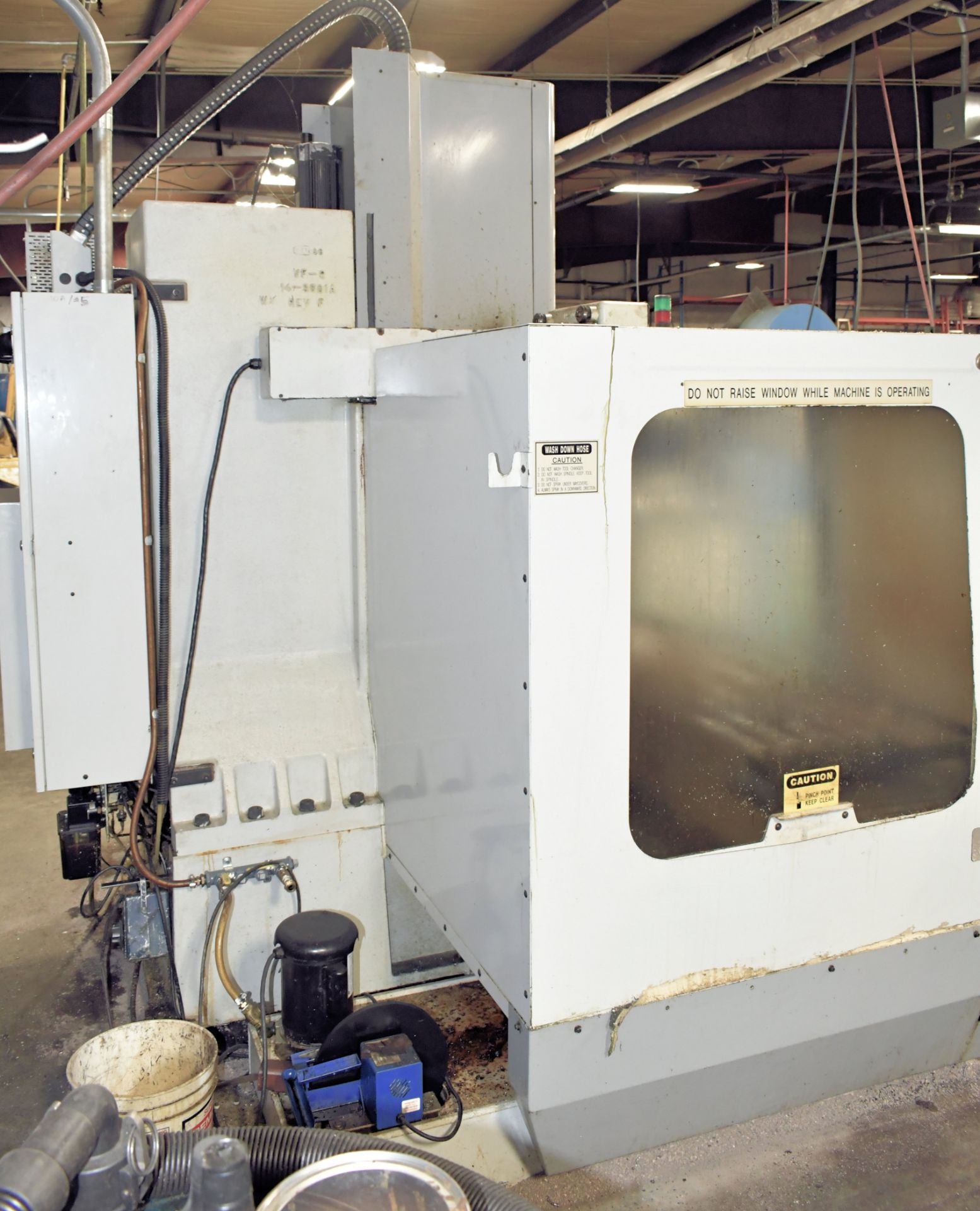 Haas VF-4 CNC Vertical Machining Center - Image 5 of 9