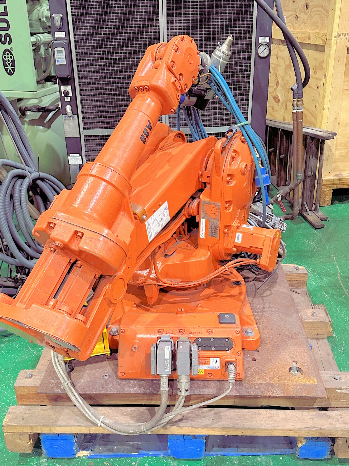 ABB Model IRB 2400, M2000 Robot Laser with GSI Lumonics JK 700 TR Series, Controller