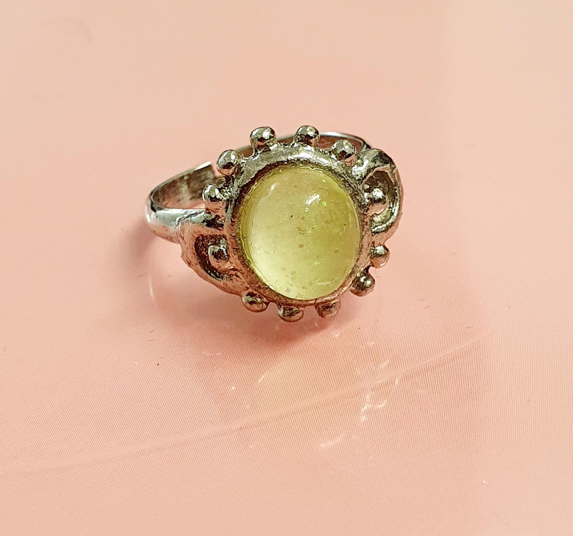 green centre stone ring