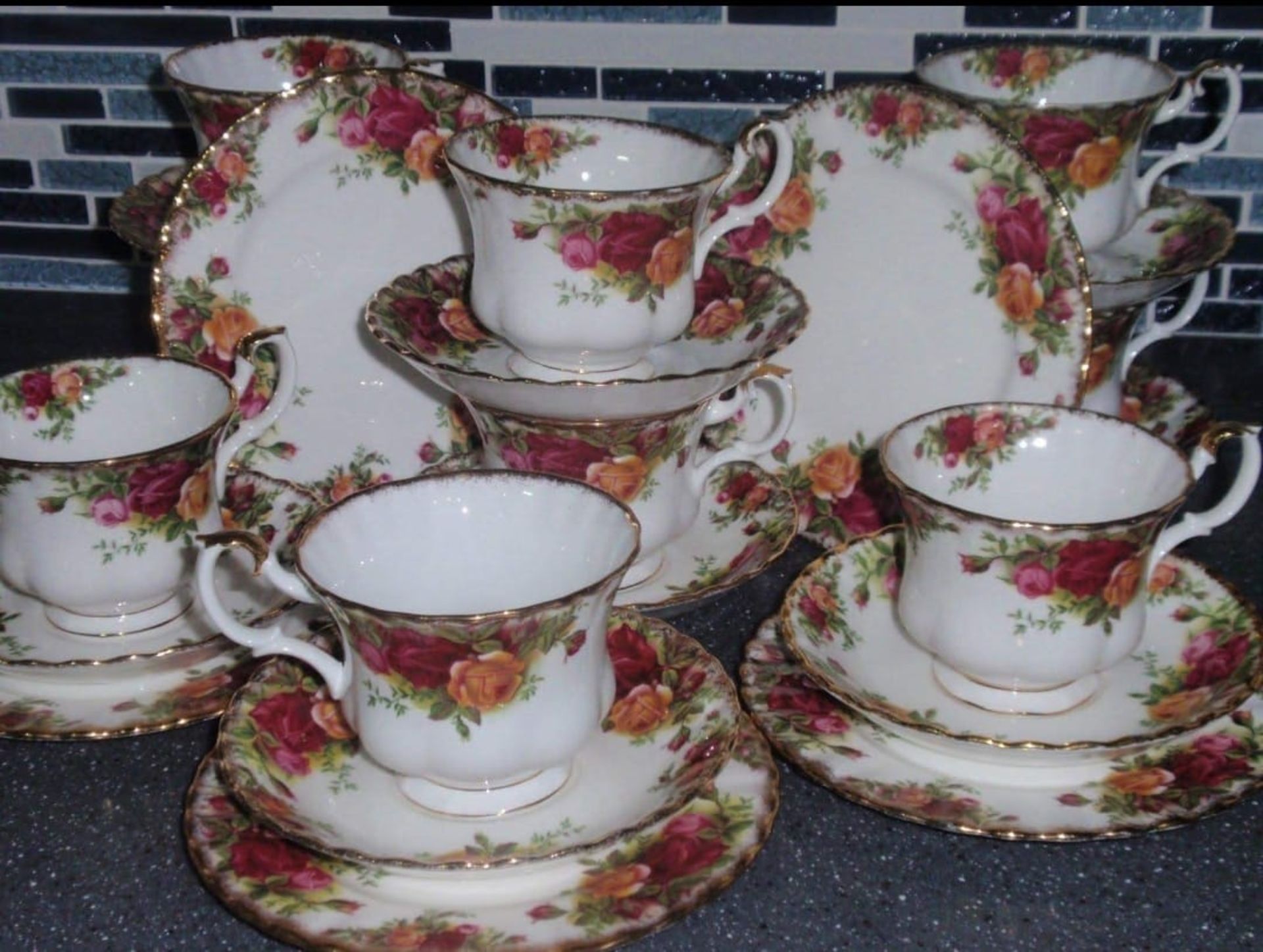 Royal albert 21 piece tea set
