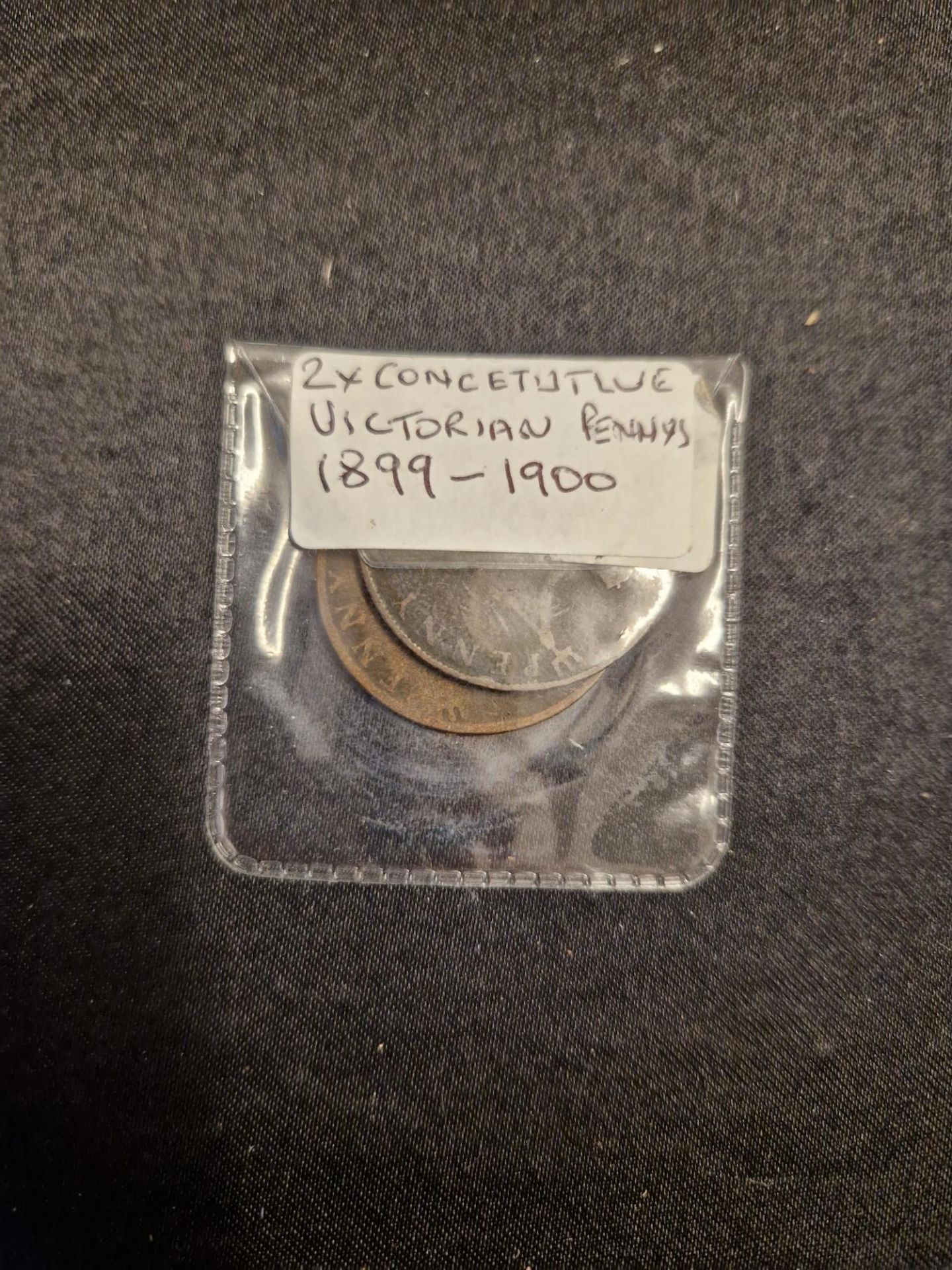 2 x concetutive victorian pennys 1899 - 1900