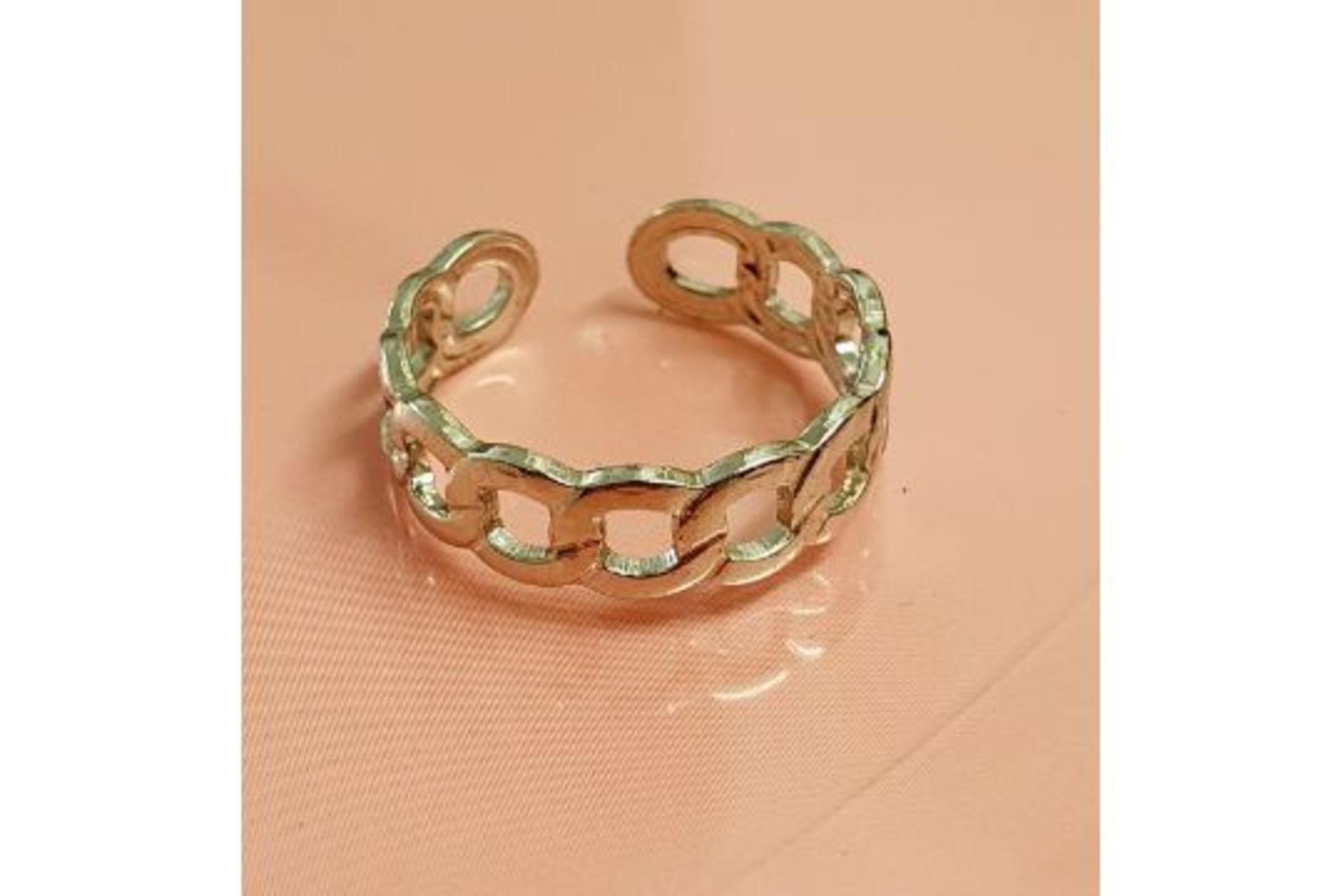 Chain Link Solid ring