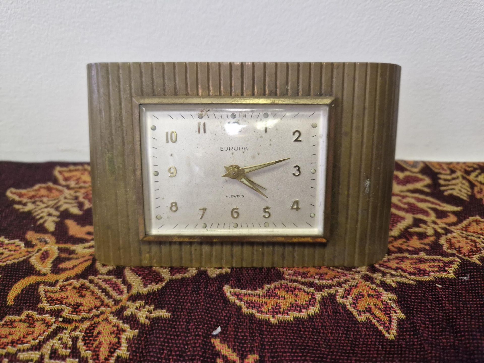 Vintage europa clock