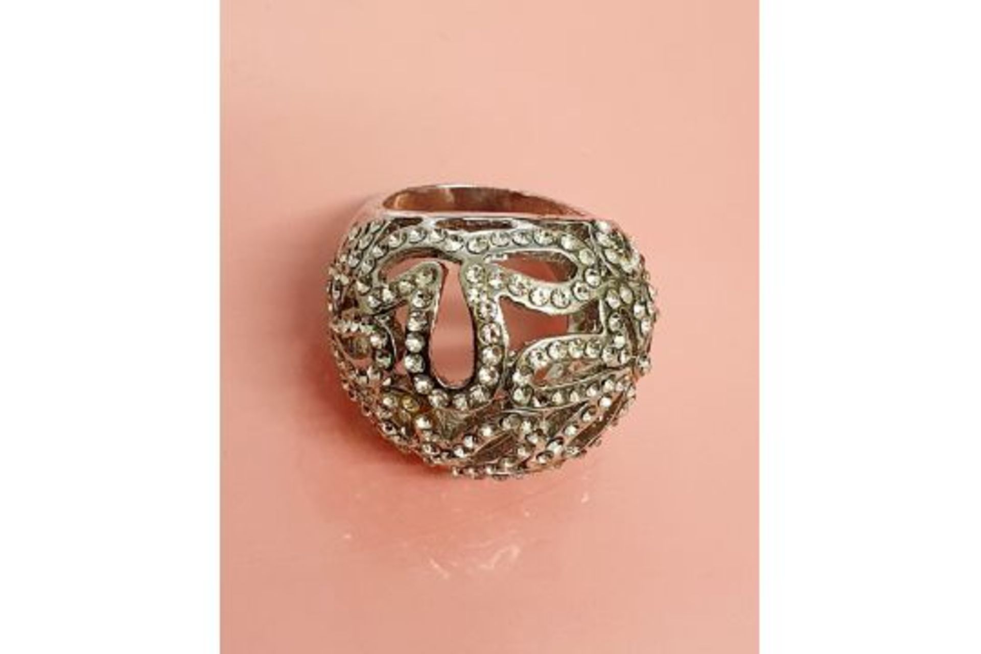 Large diamante ring